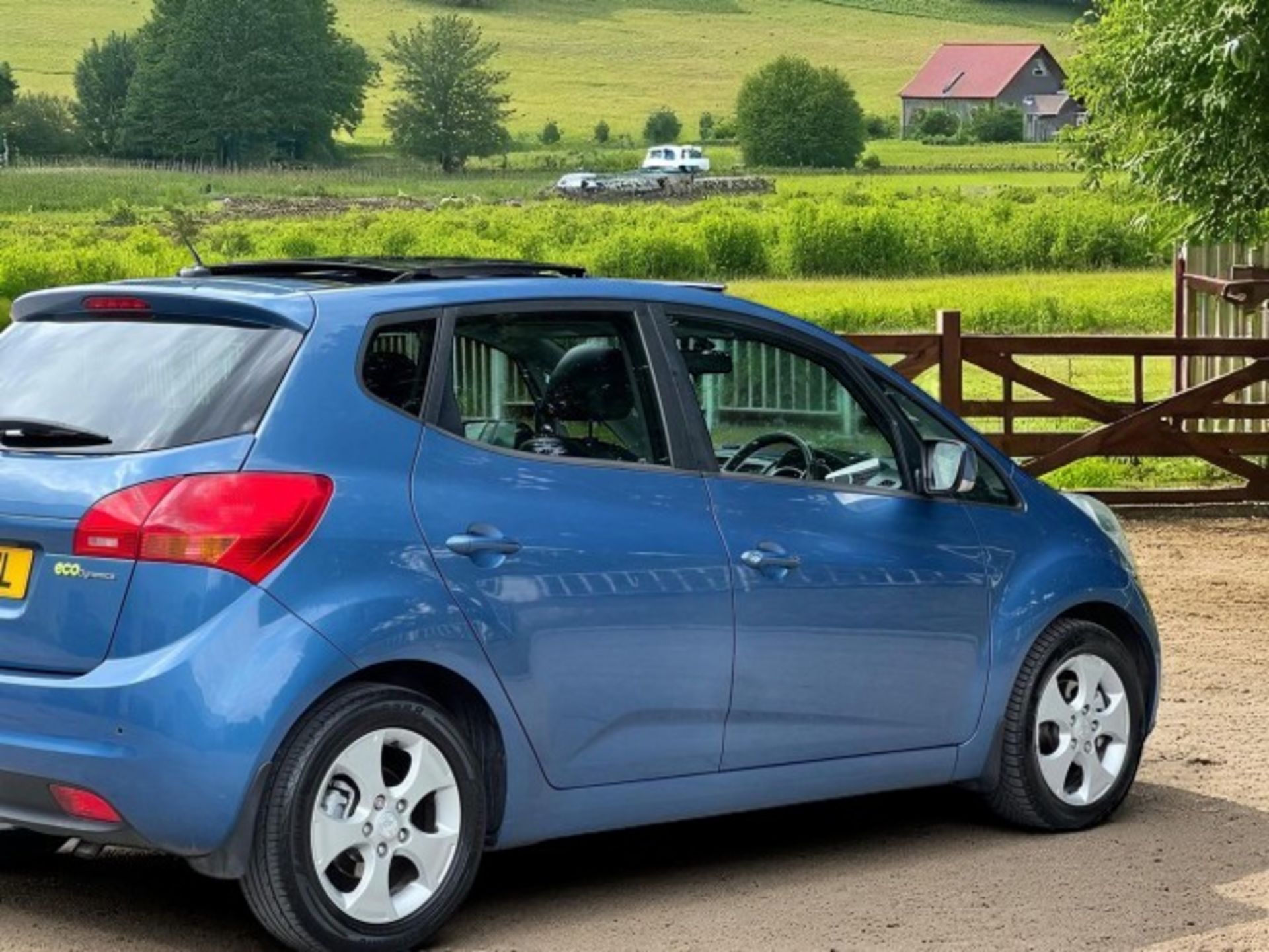 *(ONLY 93K MILEAGE)*2013 KIA VENGA 1.6 CRDI ECODYNAMICS 3 (S/S) 5DR–5-SEATER>-NO VAT ON HAMMER-< - Image 14 of 44