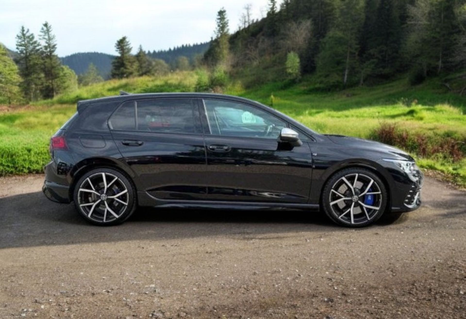 2021 VOLKSWAGEN GOLF R 2.0 TSI 4MOTION DSG – 41K MILES – BLACK – EURO 6 >>--NO VAT ON HAMMER--<< - Image 4 of 31
