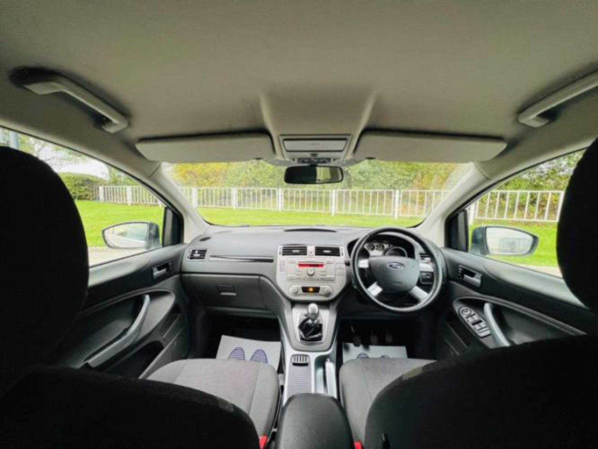 2010 FORD KUGA 2.0 TDCI ZETEC 2WD 5DR >>--NO VAT ON HAMMER--<< - Image 27 of 38