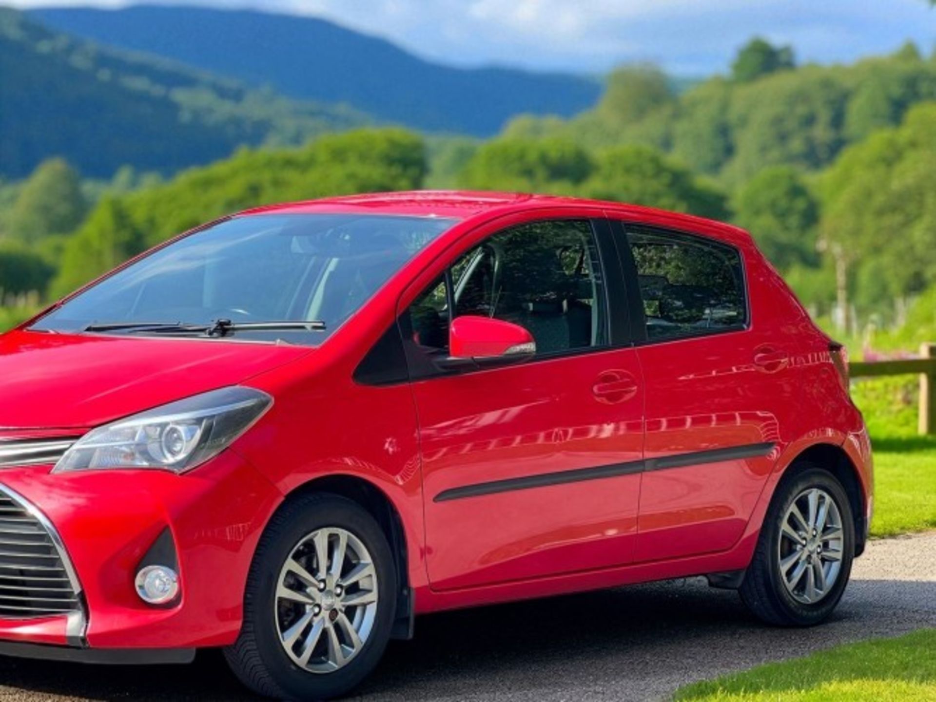 **(ONLY 100K MILEAGE)** 2015 TOYOTA YARIS 1.4 D-4D ICON – 5DR HATCHBACK>>--NO VAT ON HAMMER--<< - Image 13 of 38