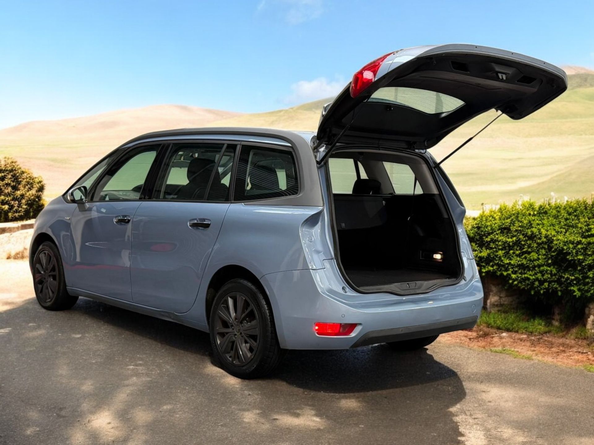 2014 CITROEN GRAND C4 PICASSO 1.6 E-HDI EXCLUSIVE – 7 SEATER >>--NO VAT ON HAMMER--<< - Image 23 of 49