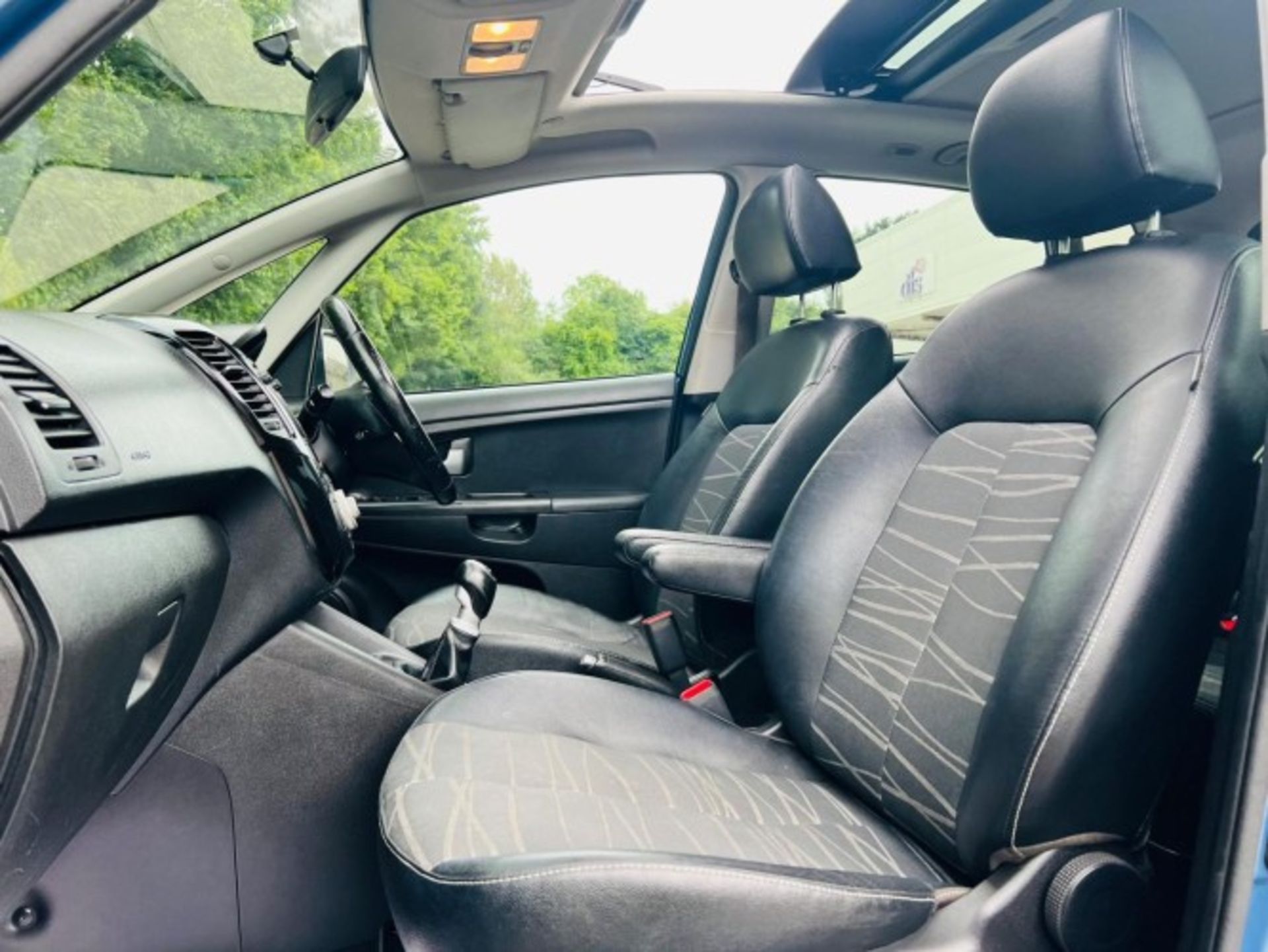 *(ONLY 93K MILEAGE)*2013 KIA VENGA 1.6 CRDI ECODYNAMICS 3 (S/S) 5DR–5-SEATER>-NO VAT ON HAMMER-< - Image 20 of 44