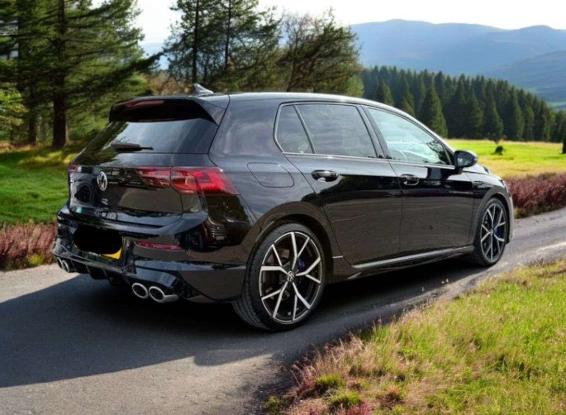 2021 VOLKSWAGEN GOLF R 2.0 TSI 4MOTION DSG – 41K MILES – BLACK – EURO 6 >>--NO VAT ON HAMMER--<< - Image 5 of 31