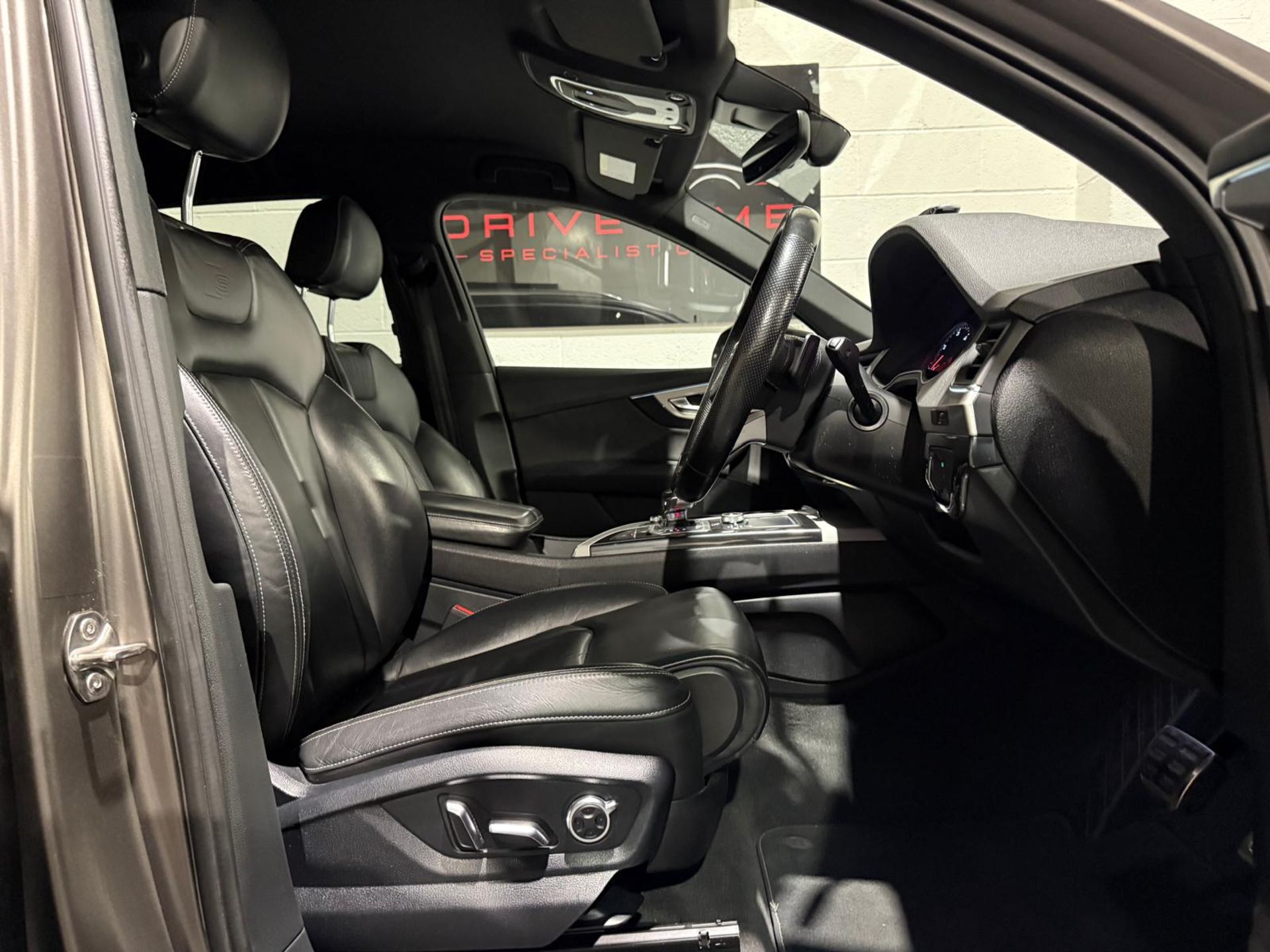 **(ONLY 102K MILEAGE)** 2016 AUDI Q7 3.0 TDI V6 S LINE TIPTRONIC >>--NO VAT ON HAMMER--<< - Image 28 of 48