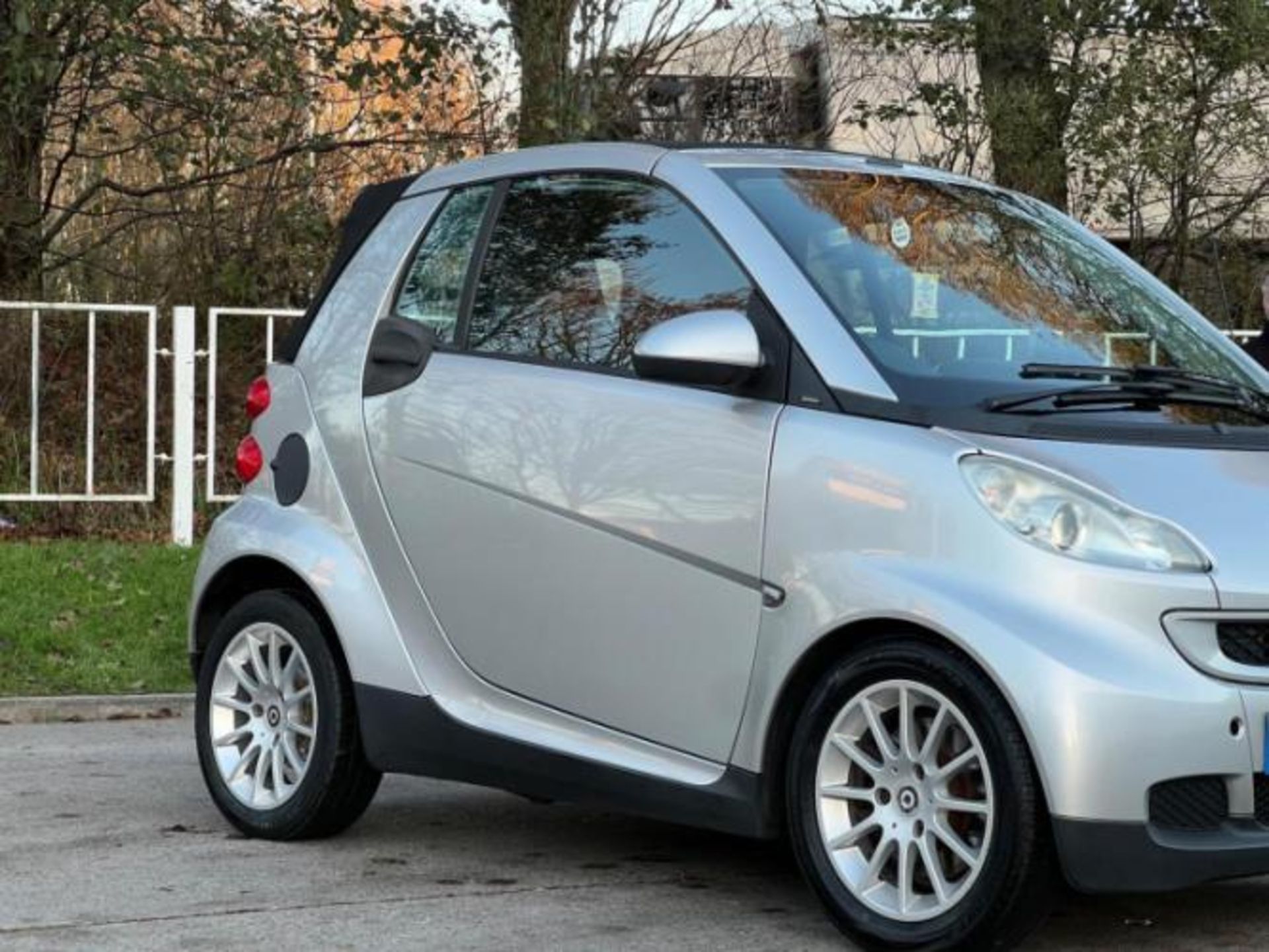 SMART FORTWO 1.0 MHD PASSION CABRIOLET AUTO 2DR – 2009>>--NO VAT ON HAMMER--<< - Image 7 of 36