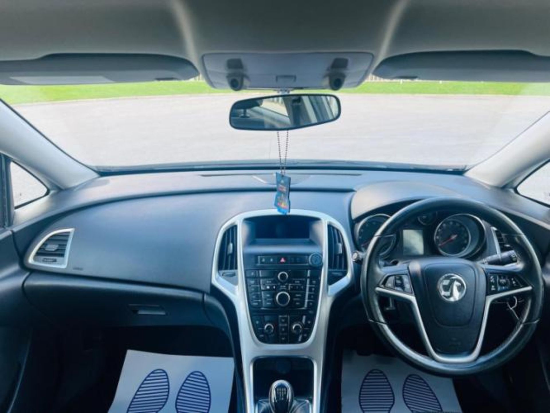 **(ONLY 109K MILEAGE)** 2013 VAUXHALL ASTRA 1.6 16V SRI 5-DOOR HATCHBACK>>--NO VAT ON HAMMER--<< - Image 24 of 40