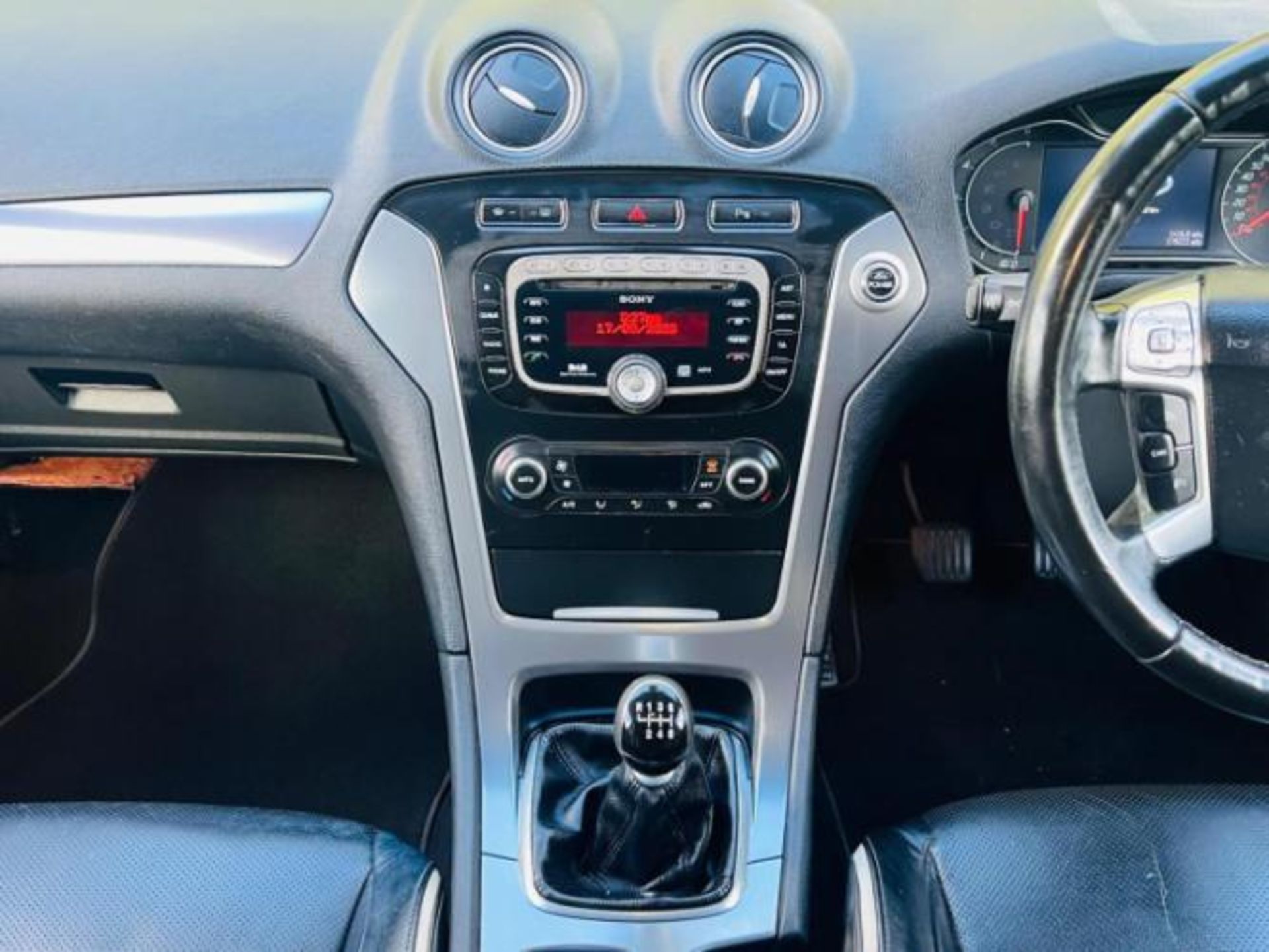 FORD MONDEO 2.0 TDCI TITANIUM X – 2012 >>--NO VAT ON HAMMER--<< - Image 21 of 37