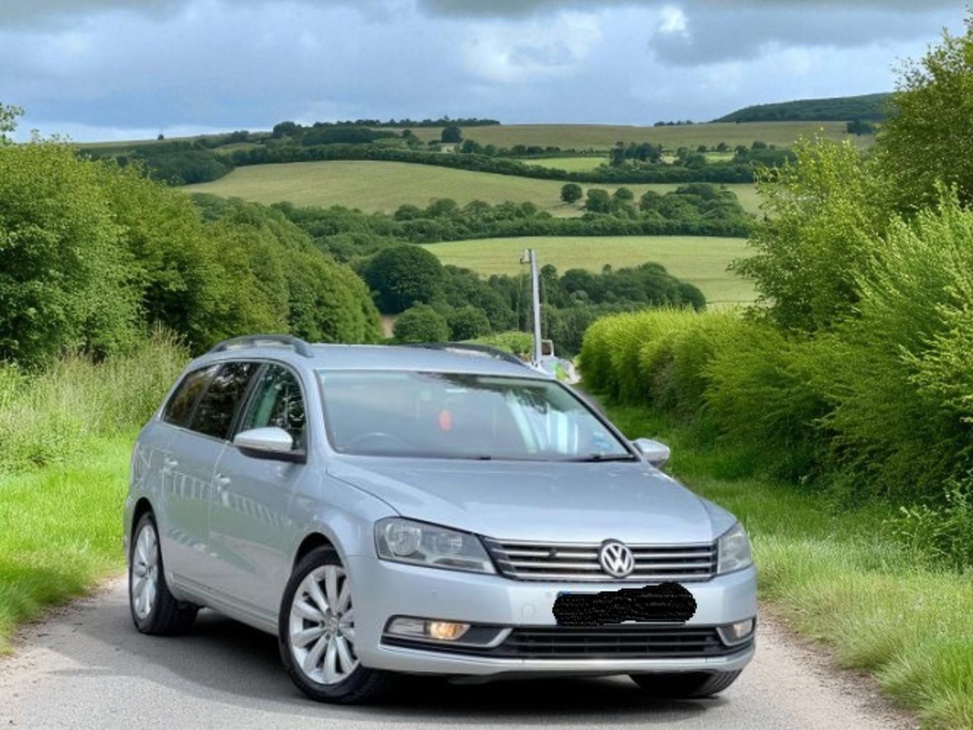 2011 VOLKSWAGEN PASSAT 2.0 TDI BLUEMOTION TECH SE DSG (S/S) 5DR ESTATE>>--NO VAT ON HAMMER--<< - Image 2 of 42