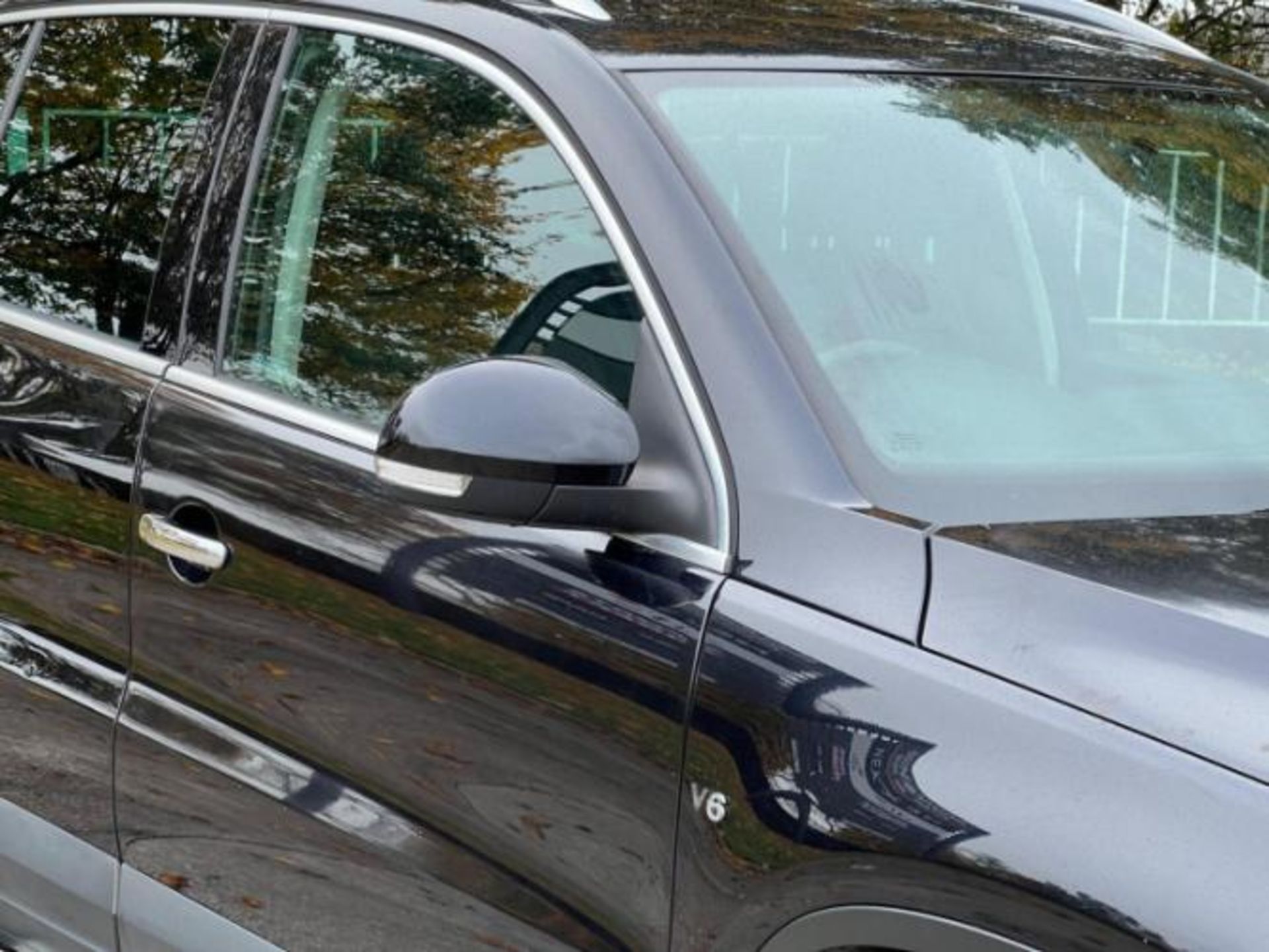 2011 VOLKSWAGEN TIGUAN 2.0 TDI BLUEMOTION TECH MATCH 2WD (S/S) 5DR >>--NO VAT ON HAMMER--<< - Image 30 of 33