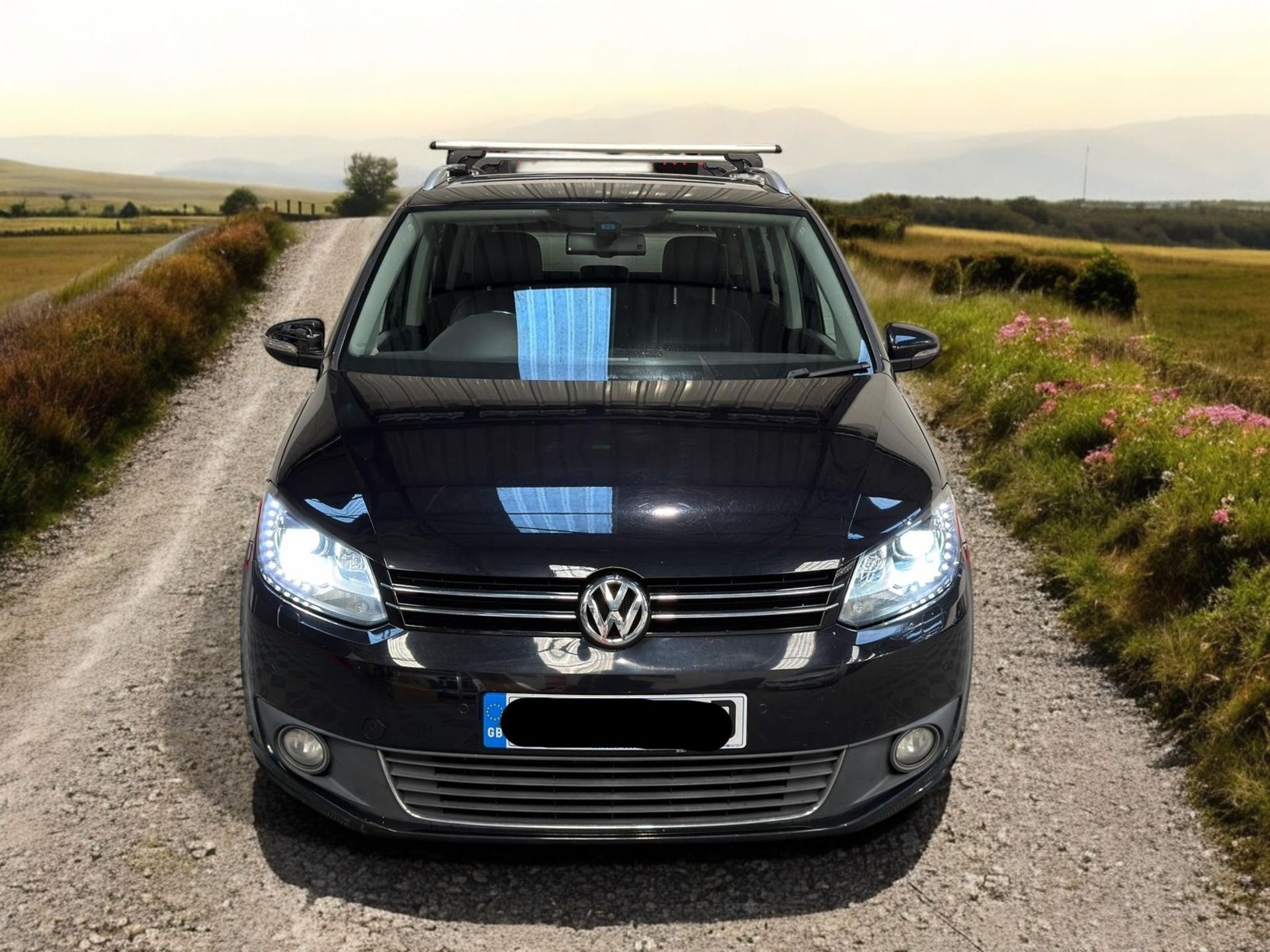 2013 VOLKSWAGEN TOURAN 2.0 TDI BLUEMOTION TECH SPORT DSG >>--NO VAT ON HAMMER--<< - Image 6 of 39