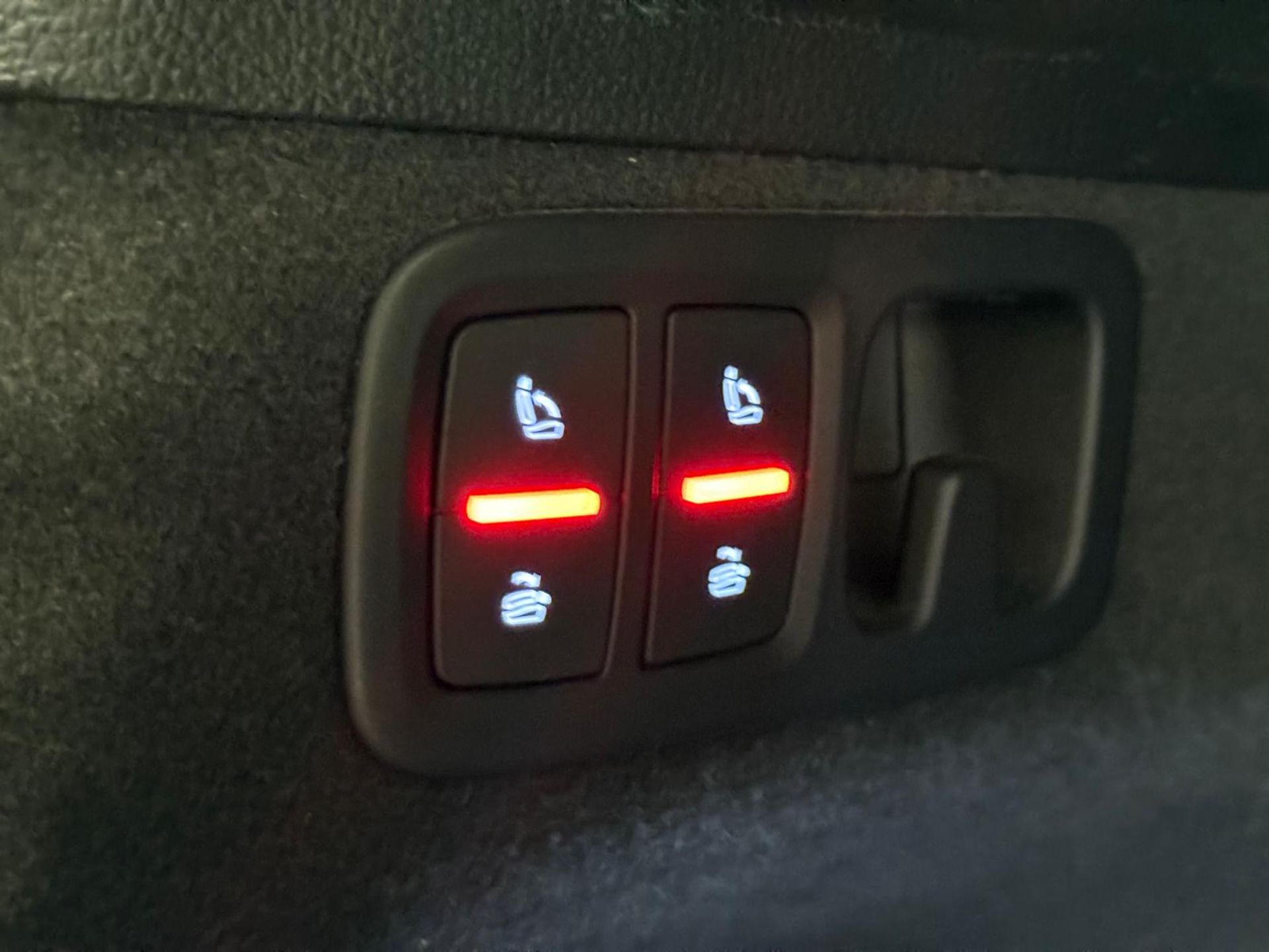 **(ONLY 102K MILEAGE)** 2016 AUDI Q7 3.0 TDI V6 S LINE TIPTRONIC >>--NO VAT ON HAMMER--<< - Image 23 of 48