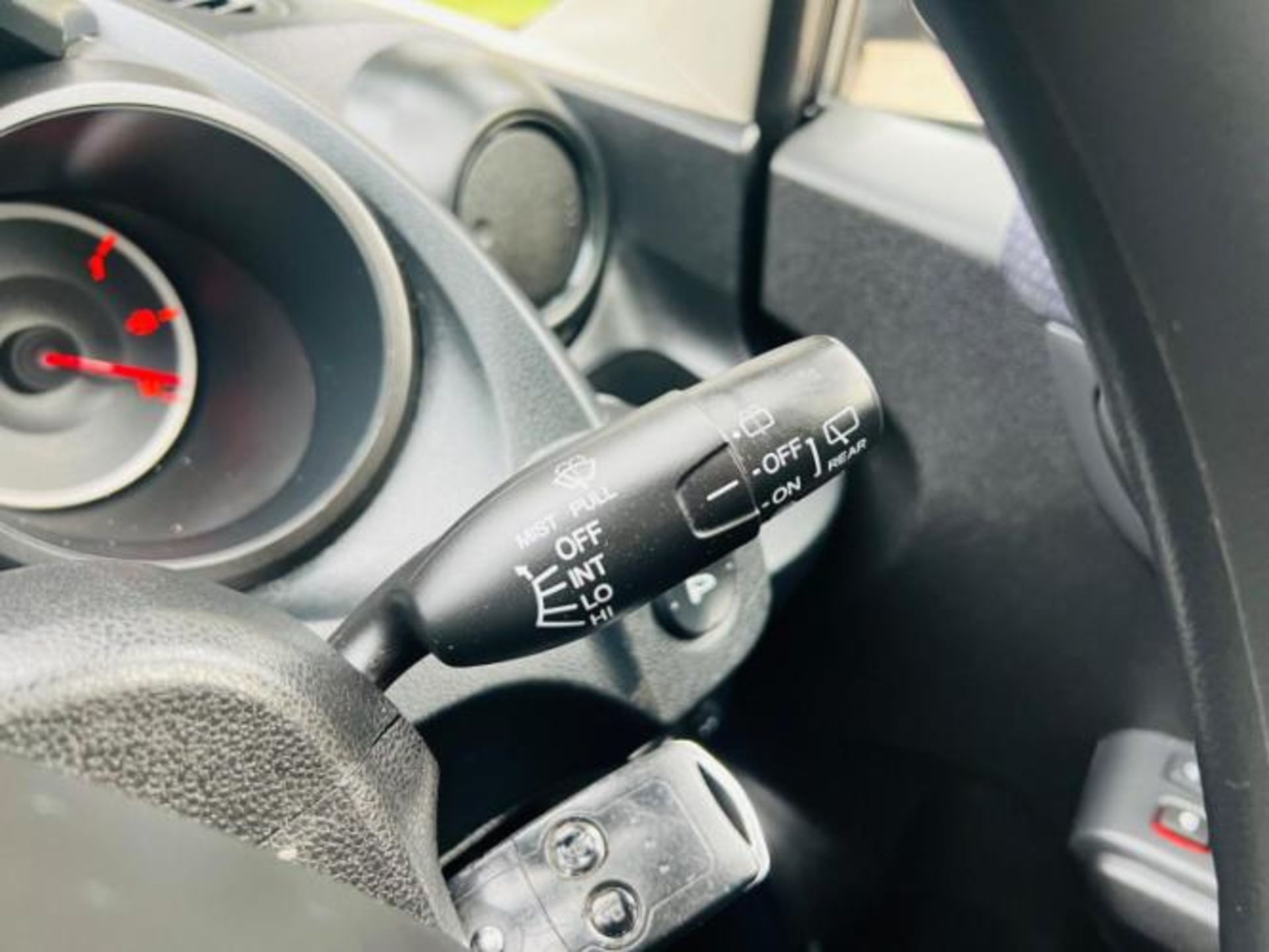 2011 HONDA JAZZ 1.2 I-VTEC S (A/C) 5DR >>--NO VAT ON HAMMER--<< - Image 18 of 24