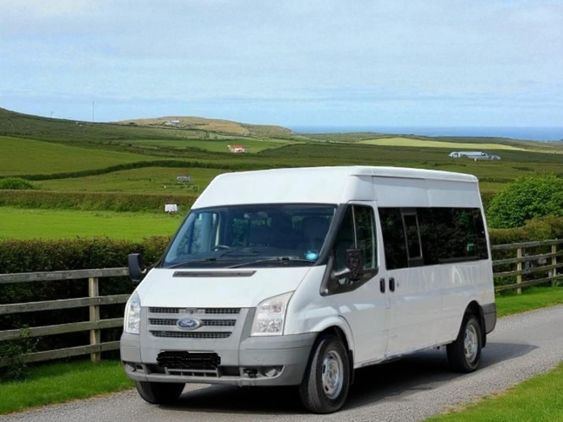 2011 FORD TRANSIT 2.4 TDCI 350 DURATORQ RWD L3 H2 MINIBUS >>--NO VAT ON HAMMER--<< - Image 10 of 46