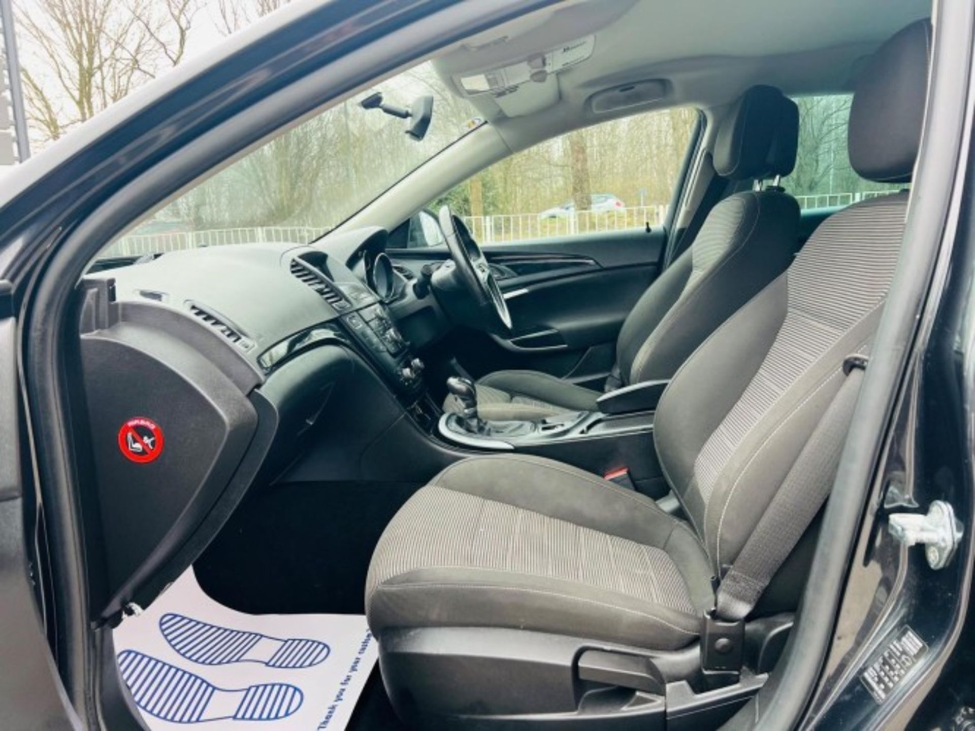 2013 VAUXHALL INSIGNIA 1.4T SRI SPORTS TOURER (S/S) 5DR – 100,909 MILES >>--NO VAT ON HAMMER--<< - Image 19 of 42