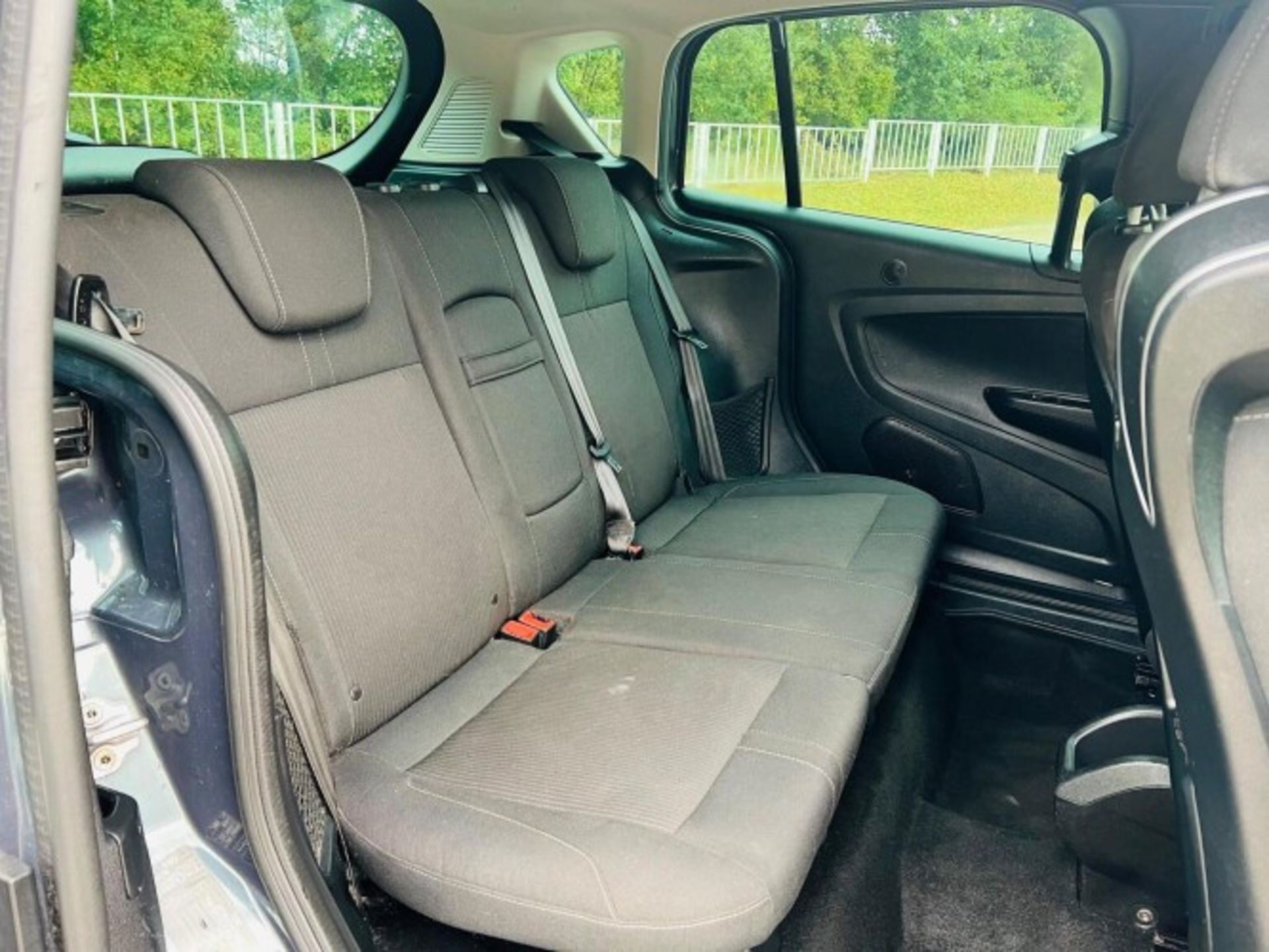 2014 FORD B-MAX 1.6 TDCI TITANIUM 5DR >>--NO VAT ON HAMMER--<< - Image 28 of 38