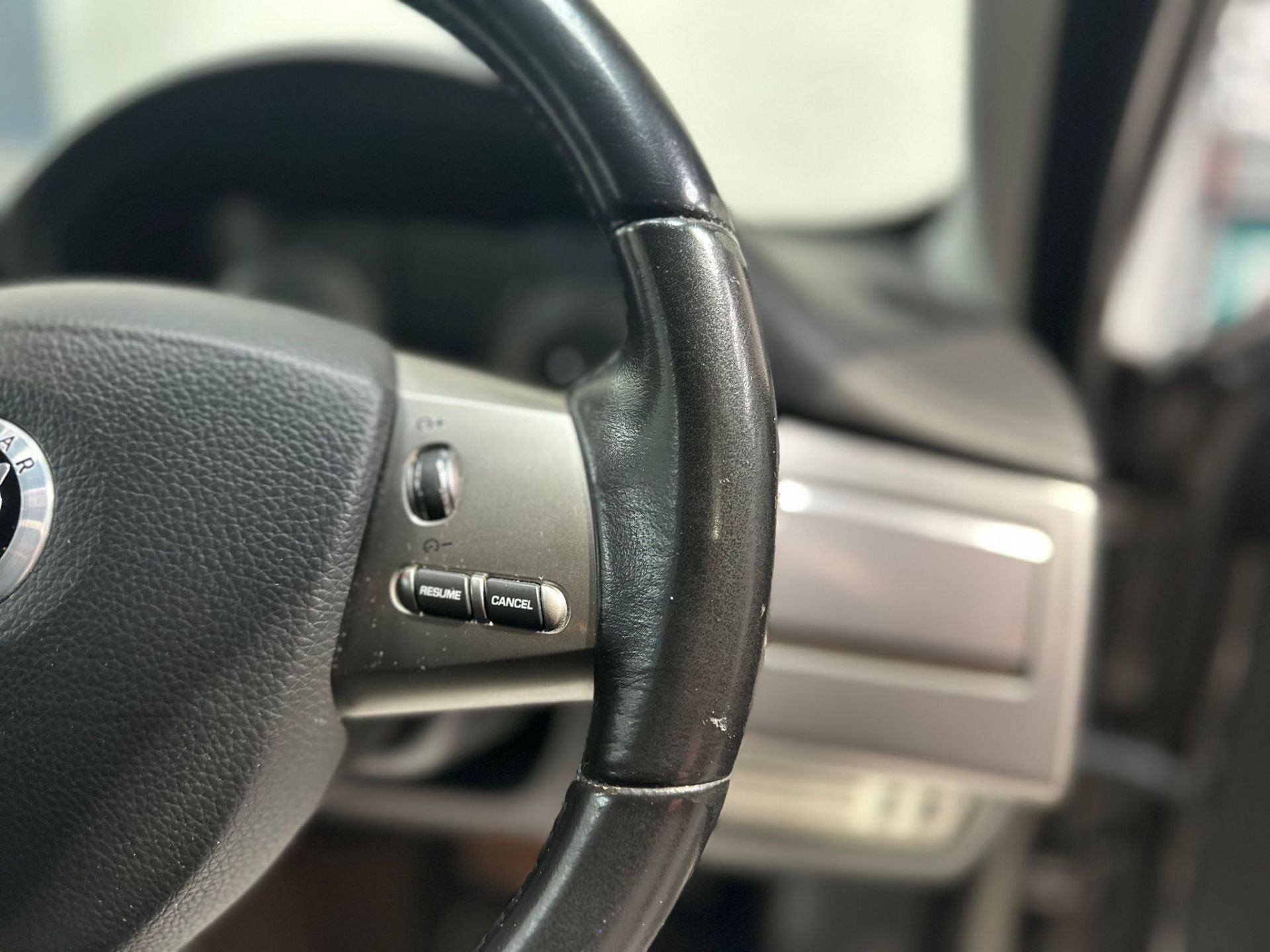 2008 JAGUAR XF LUXURY D V6 2.7 AUTO – FULL SERVICE HISTORY, 2 KEYS, >>--NO VAT ON HAMMER--<< - Image 13 of 36