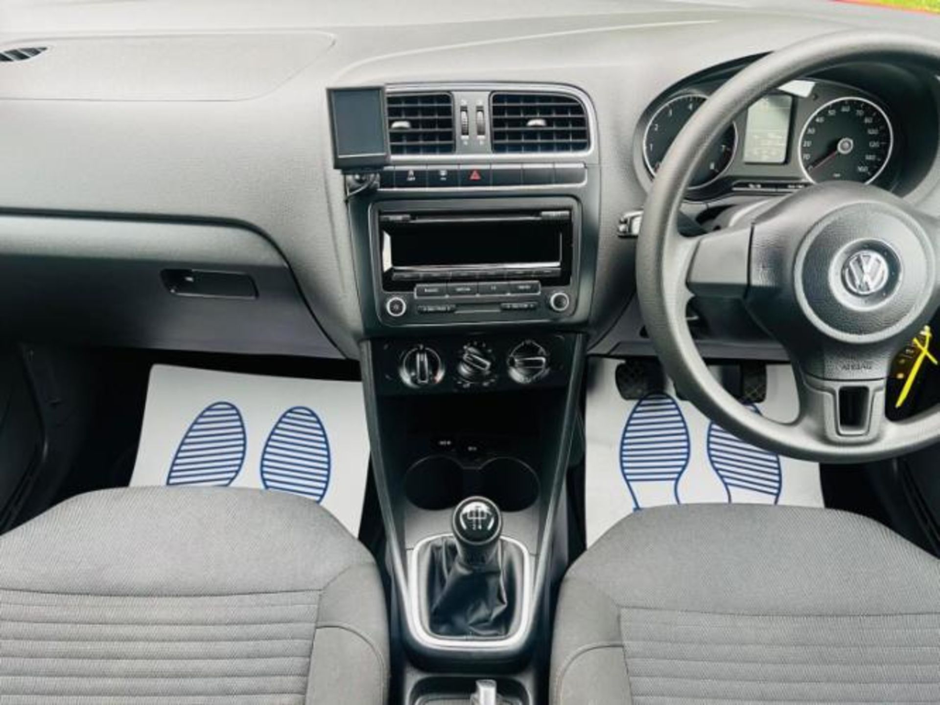 **(ONLY 54K MILEAGE)** 2013 VOLKSWAGON POLO 1.2 MATCH EDITION 3-DOOR HATCHBACK>-NO VAT ON HAMMER-< - Image 19 of 39