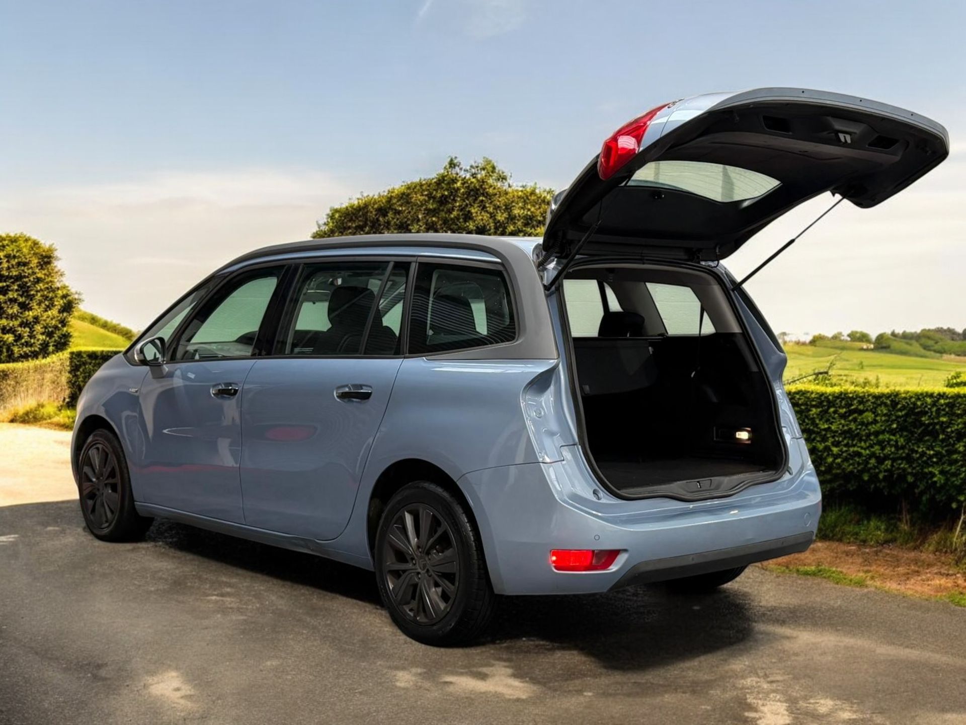 2014 CITROEN GRAND C4 PICASSO 1.6 E-HDI EXCLUSIVE – 7 SEATER >>--NO VAT ON HAMMER--<< - Image 22 of 49