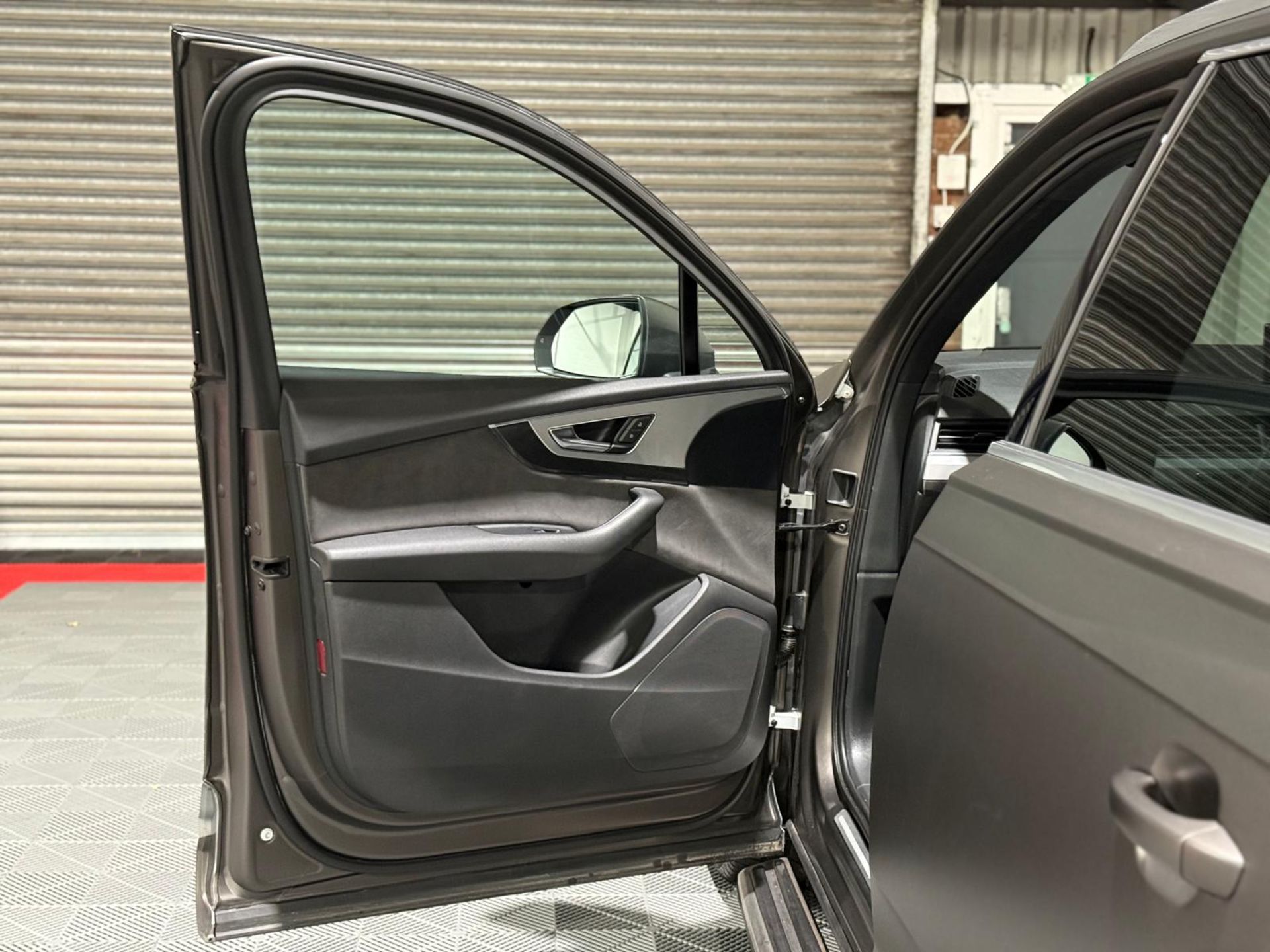 **(ONLY 102K MILEAGE)** 2016 AUDI Q7 3.0 TDI V6 S LINE TIPTRONIC >>--NO VAT ON HAMMER--<< - Image 14 of 48