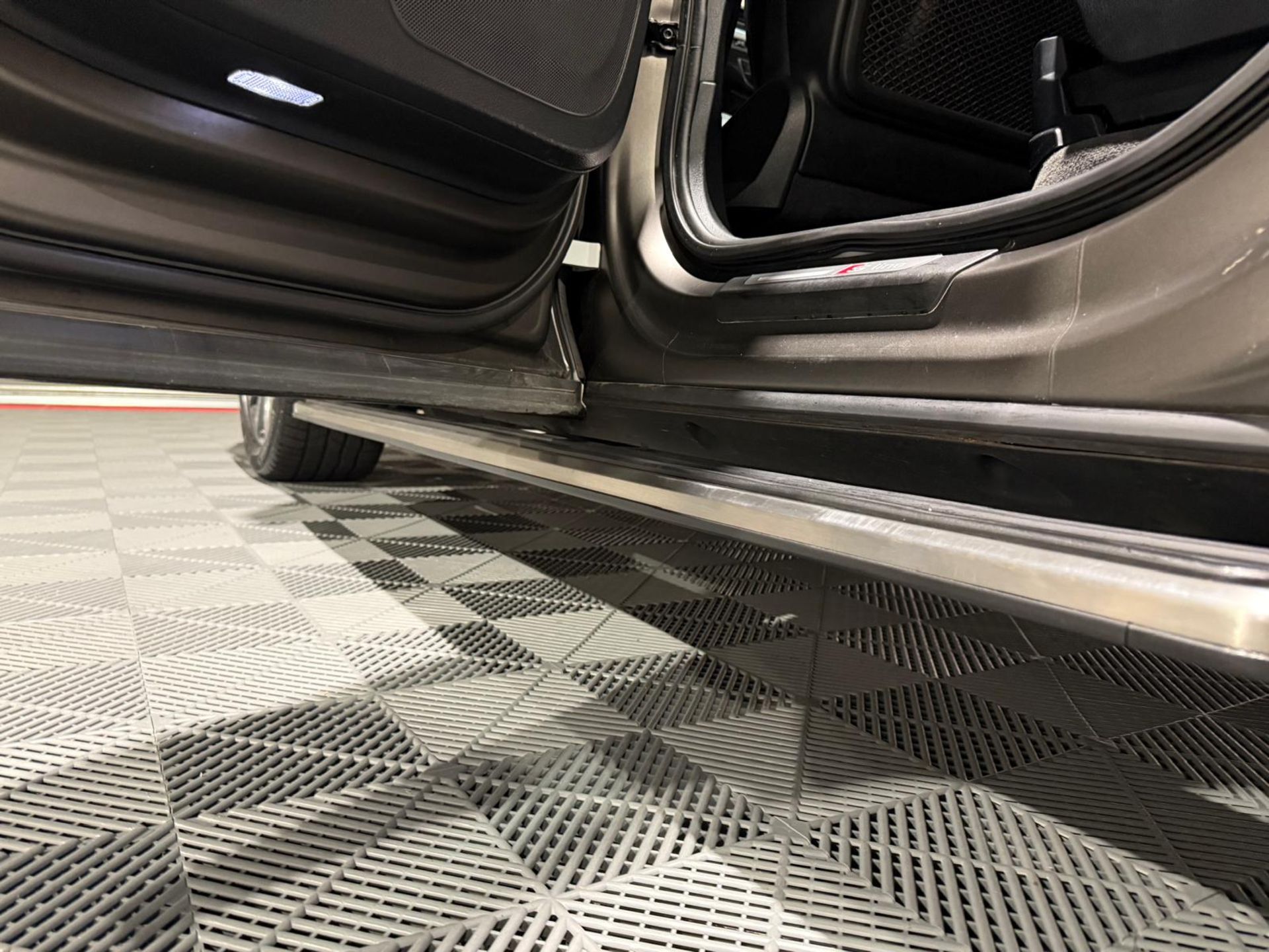 **(ONLY 102K MILEAGE)** 2016 AUDI Q7 3.0 TDI V6 S LINE TIPTRONIC >>--NO VAT ON HAMMER--<< - Image 19 of 48