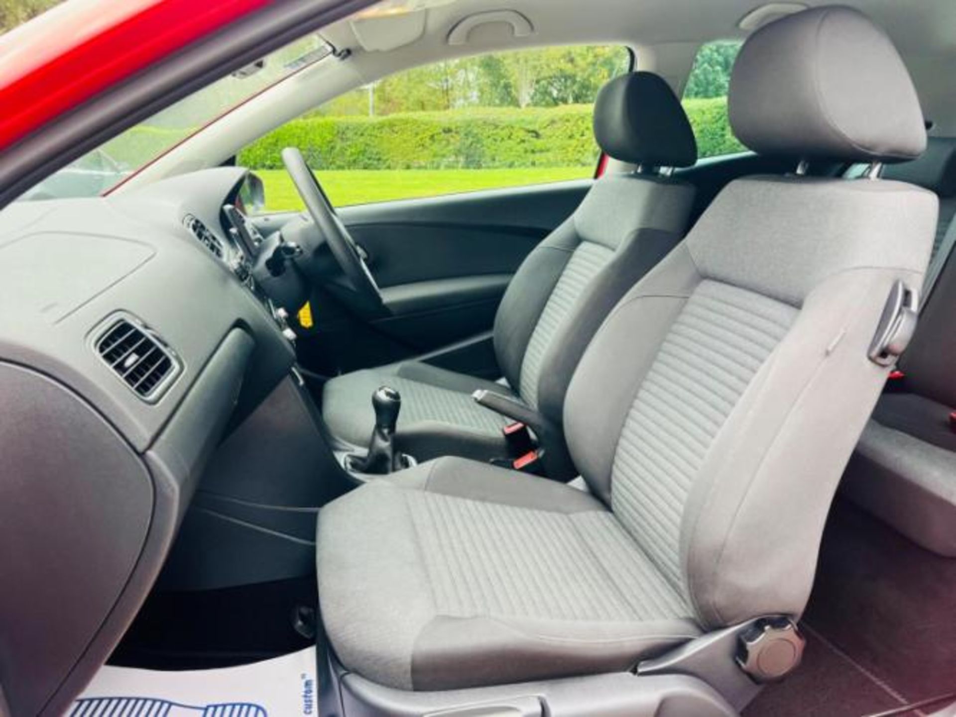 **(ONLY 54K MILEAGE)** 2013 VOLKSWAGON POLO 1.2 MATCH EDITION 3-DOOR HATCHBACK>-NO VAT ON HAMMER-< - Image 27 of 39