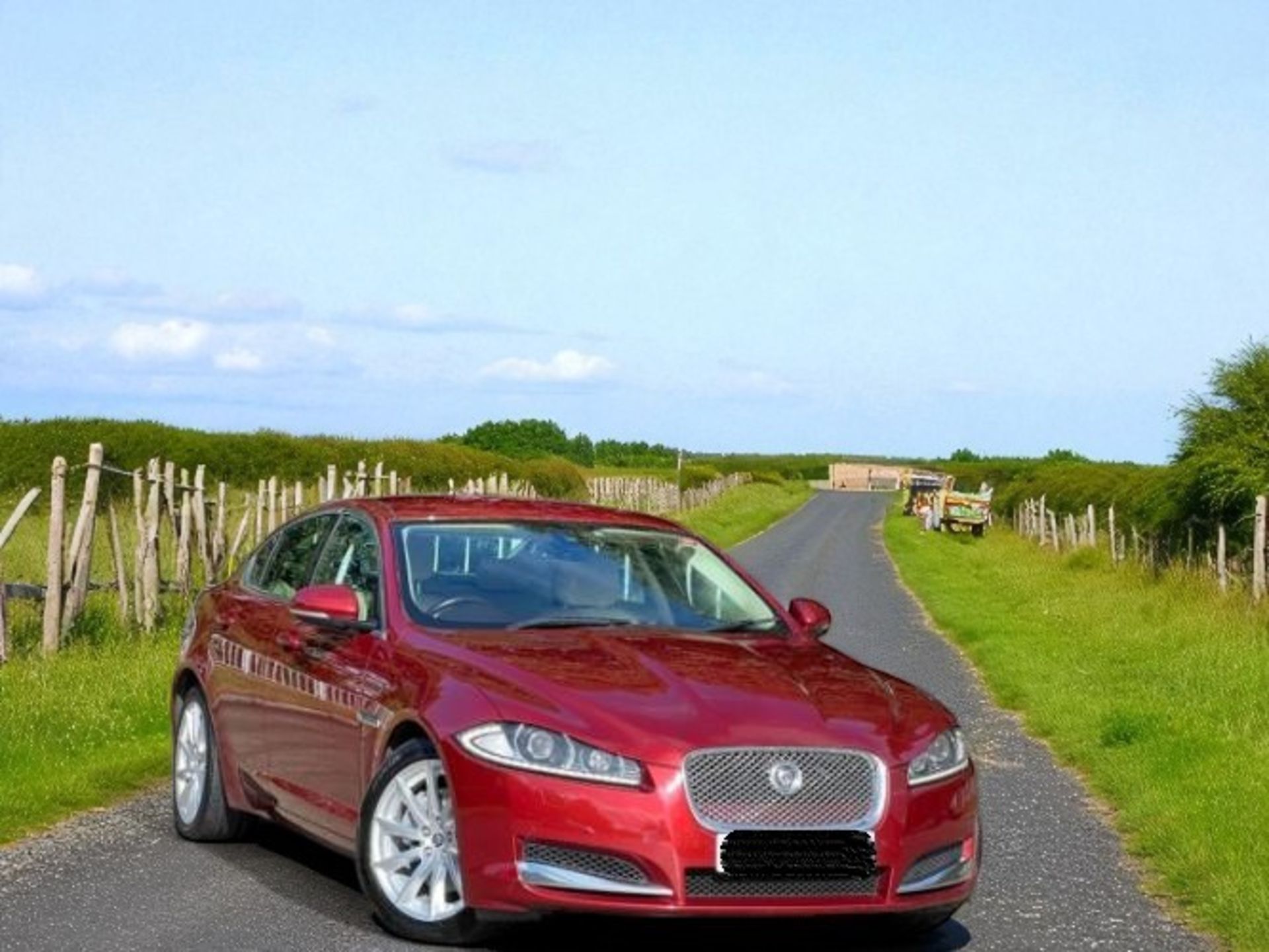 2012 JAGUAR XF 2.2D PREMIUM LUXURY AUTO (S/S) 4DR >>--NO VAT ON HAMMER--<< - Image 2 of 41