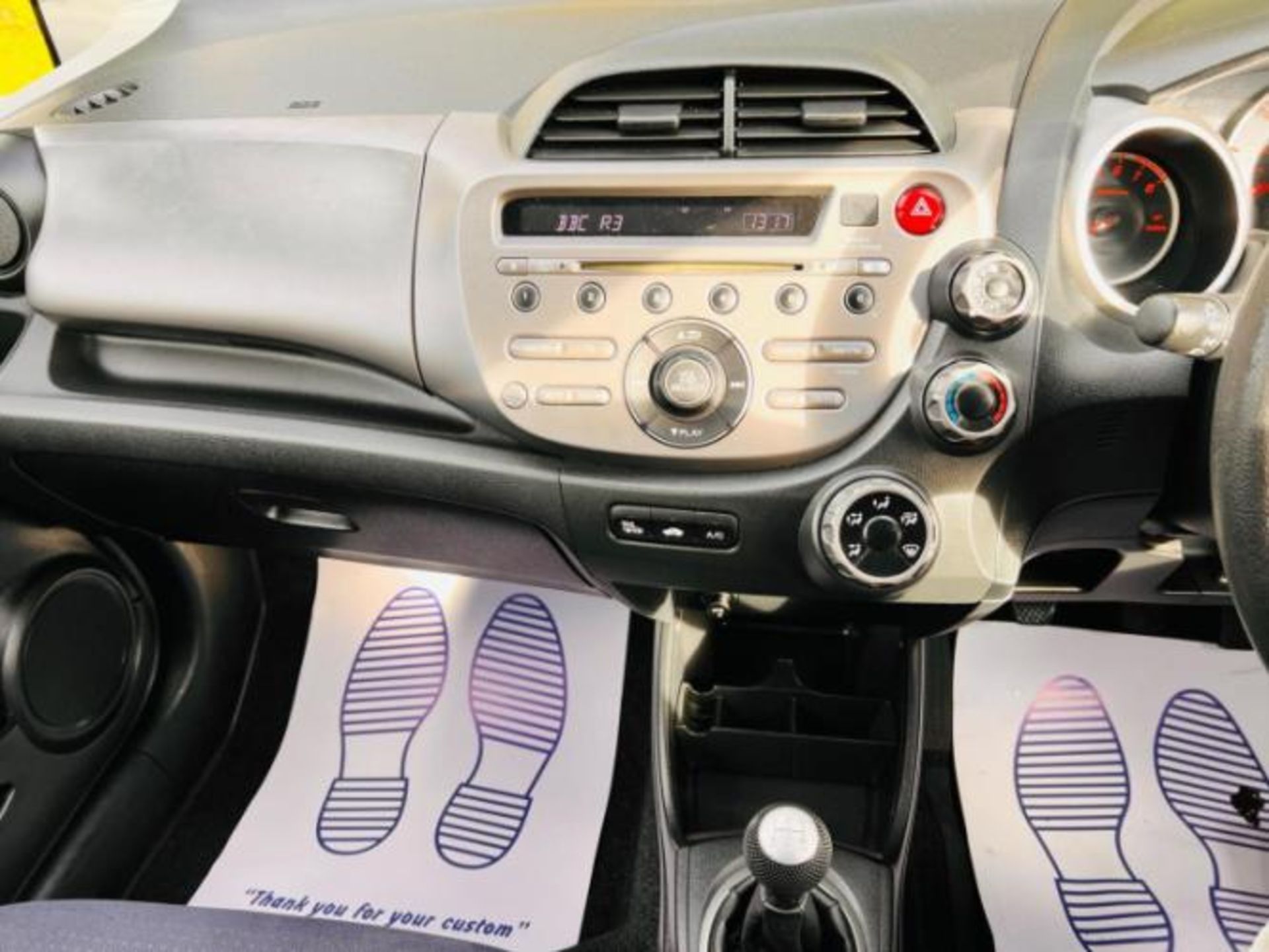 2009 HONDA JAZZ 1.2 I-VTEC SE 5DR >>--NO VAT ON HAMMER--<< - Image 8 of 29