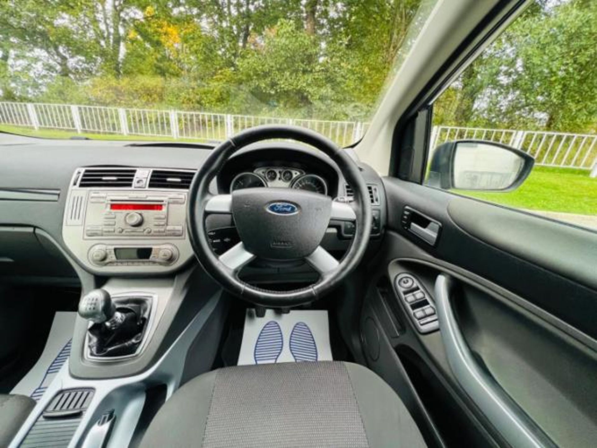 2010 FORD KUGA 2.0 TDCI ZETEC 2WD 5DR >>--NO VAT ON HAMMER--<< - Image 21 of 38