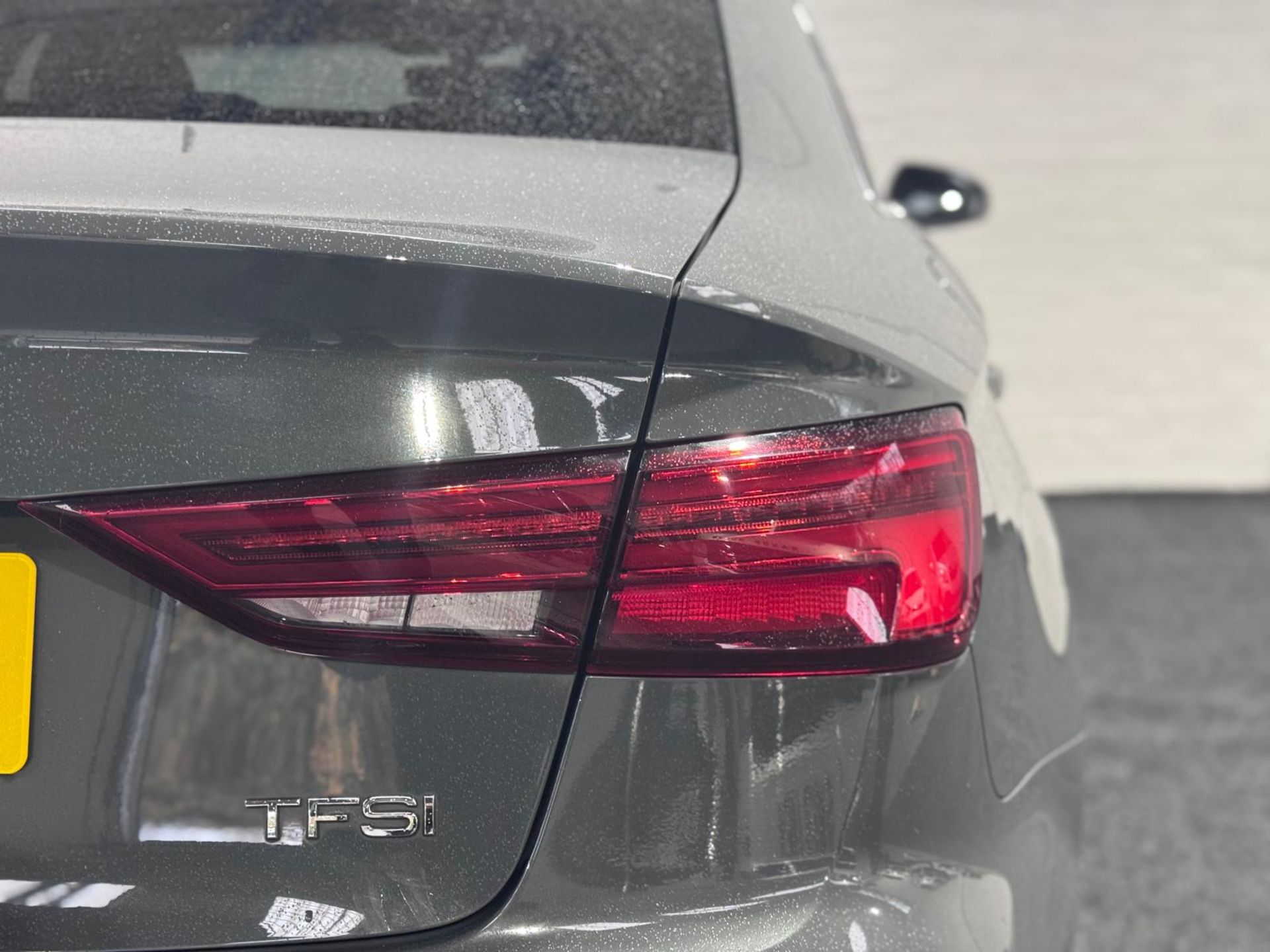 2017 AUDI A3 S LINE 1.4 TFSI S TRONIC SALOON >>--NO VAT ON HAMMER--<< - Image 27 of 42