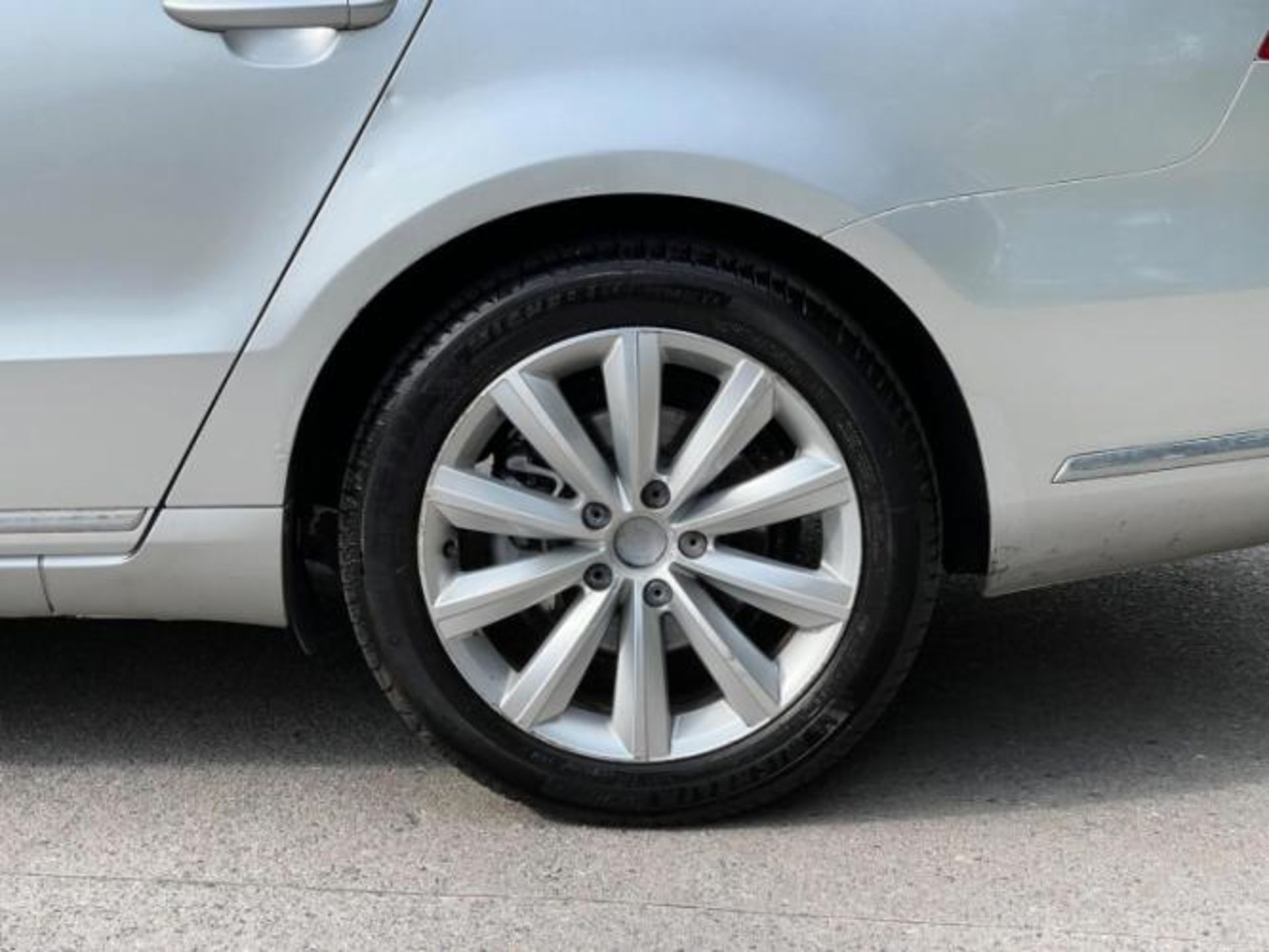 2011 VOLKSWAGEN PASSAT 2.0 TDI BLUEMOTION TECH SE DSG (S/S) 5DR ESTATE>>--NO VAT ON HAMMER--<< - Image 39 of 42