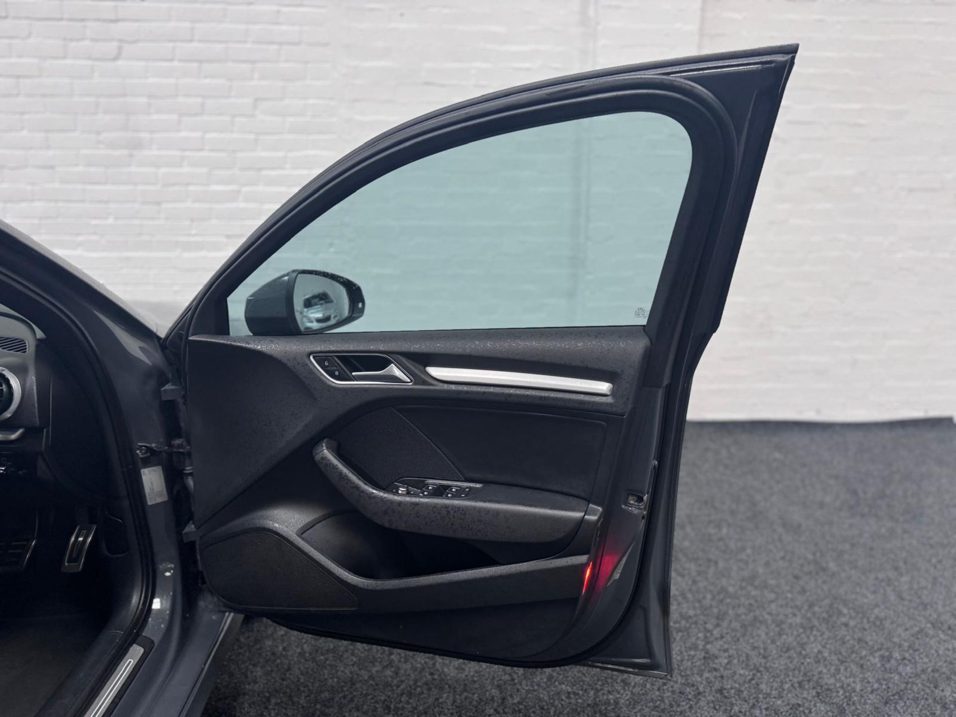 2017 AUDI A3 S LINE 1.4 TFSI S TRONIC SALOON >>--NO VAT ON HAMMER--<< - Image 14 of 42