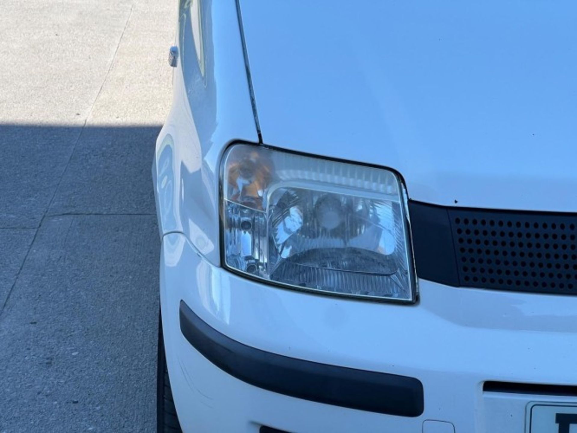 2009 FIAT PANDA ACTIVE ECO – 1.1 PETROL >>--NO VAT ON HAMMER--<< - Image 16 of 43