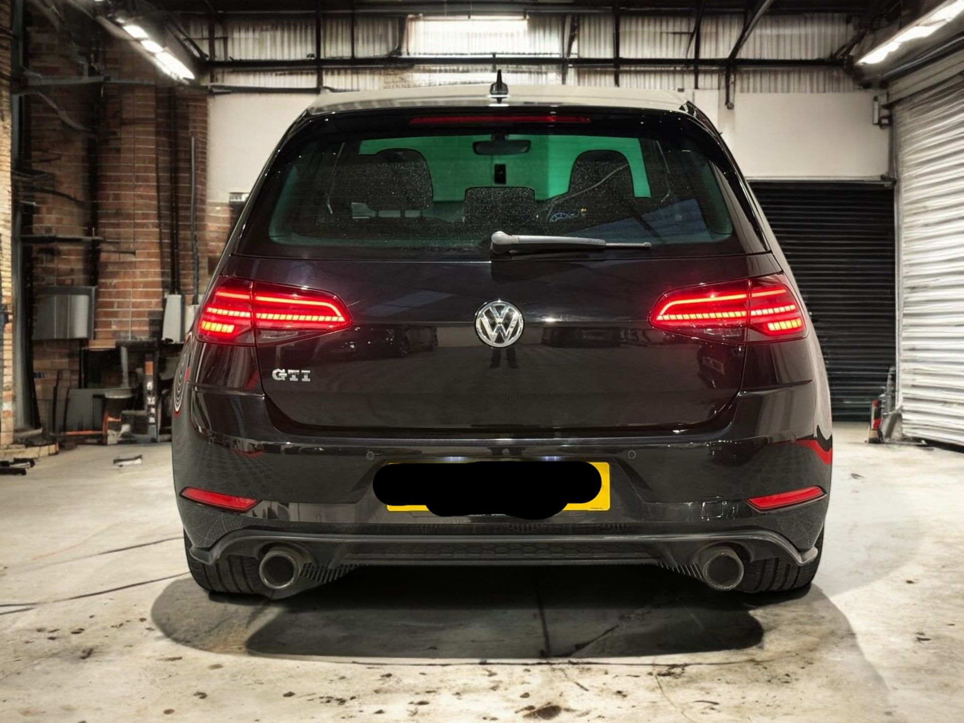 2017 VOLKSWAGEN GOLF GTI 2.0 TSI DSG – 88K MILES – HIGH SPEC >>--NO VAT ON HAMMER--<< - Image 6 of 24