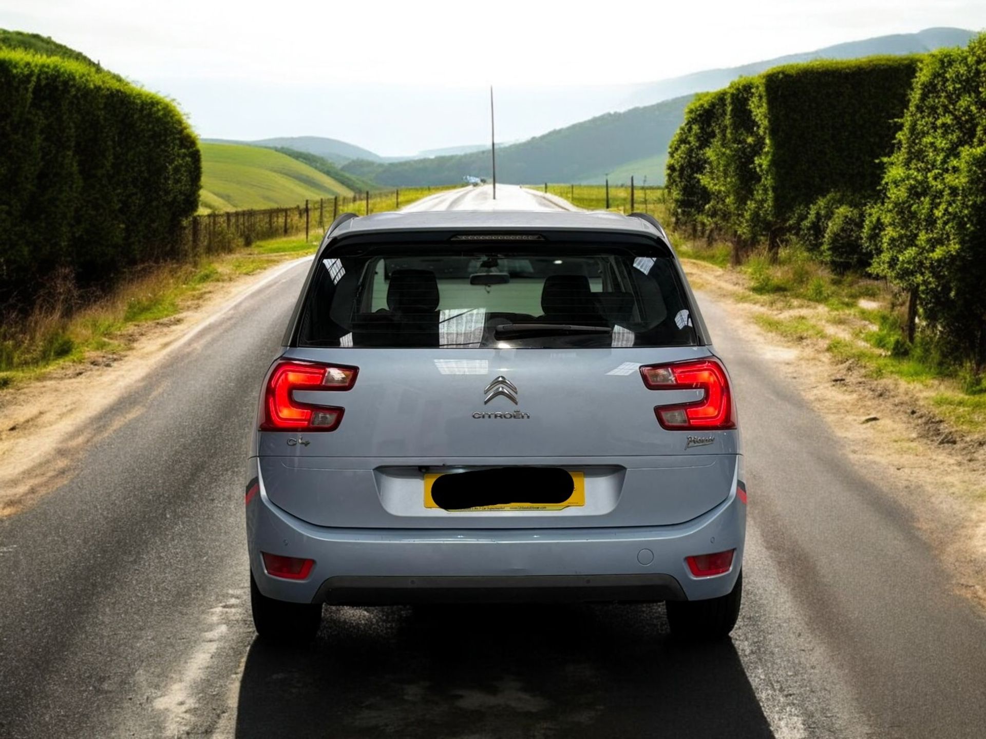 2014 CITROEN GRAND C4 PICASSO 1.6 E-HDI EXCLUSIVE – 7 SEATER >>--NO VAT ON HAMMER--<< - Image 7 of 49