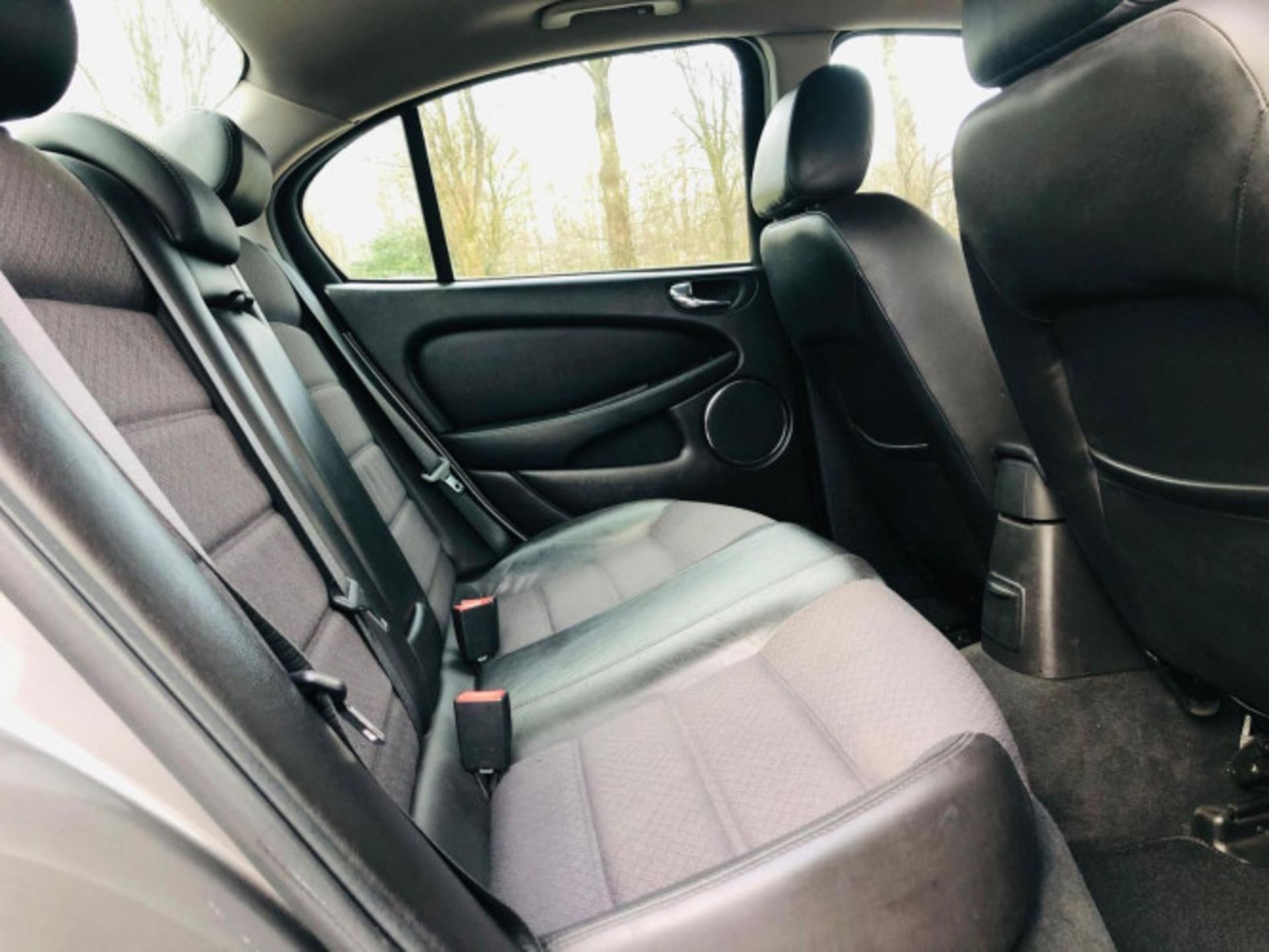 2007 JAGUAR X-TYPE 2.0D S 4DR – 87,487 MILES – GREY – MANUAL >>--NO VAT ON HAMMER--<< - Image 23 of 27