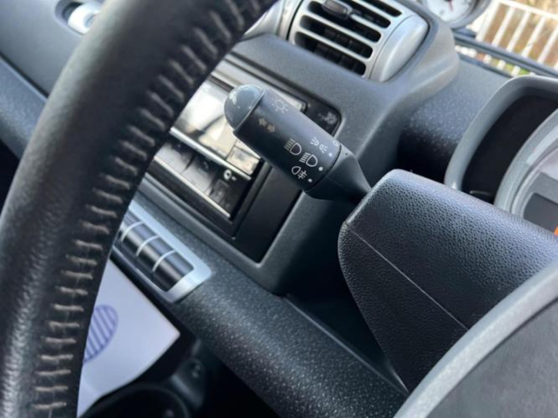 SMART FORTWO 1.0 MHD PASSION CABRIOLET AUTO 2DR – 2009>>--NO VAT ON HAMMER--<< - Image 24 of 36