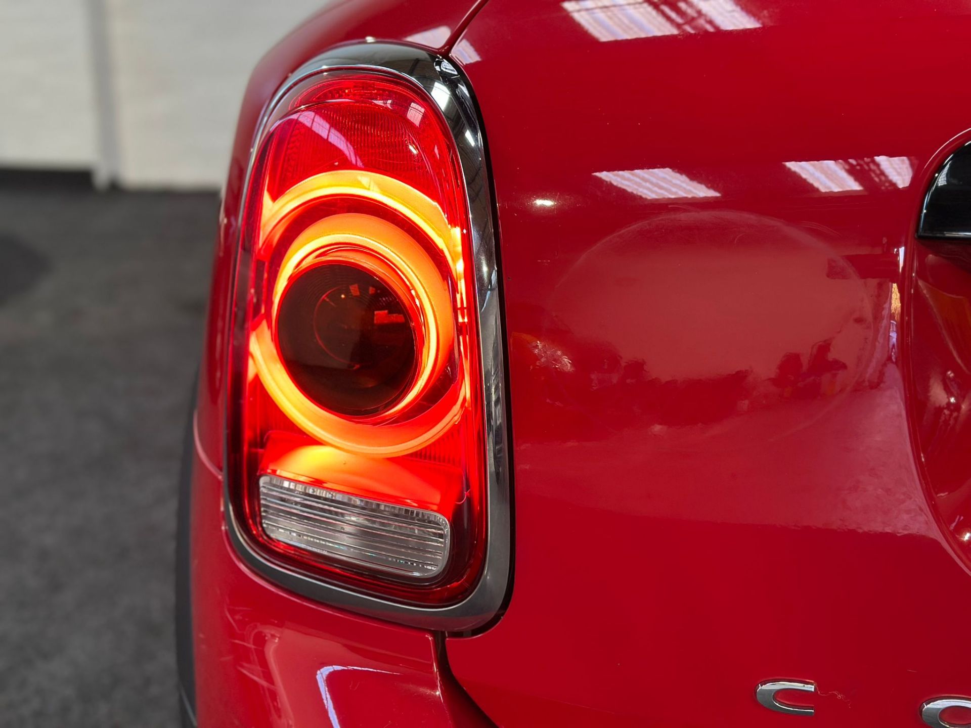 2017 MINI COUNTRYMAN COOPER ALL4 – GREAT SPEC – 2 OWNERS - 130K MILES >>--NO VAT ON HAMMER--<< - Image 34 of 51