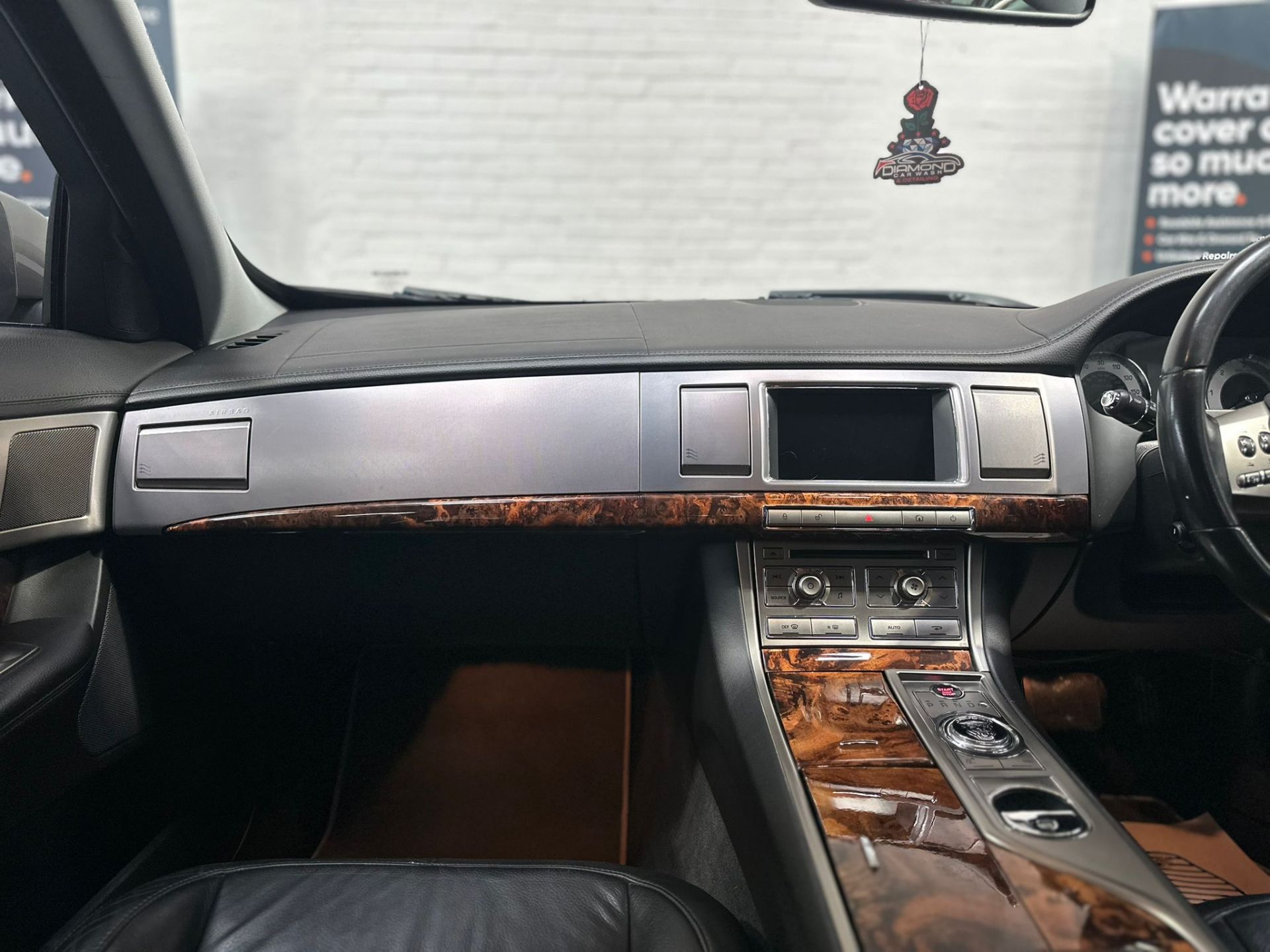 2008 JAGUAR XF LUXURY D V6 2.7 AUTO – FULL SERVICE HISTORY, 2 KEYS, >>--NO VAT ON HAMMER--<< - Image 30 of 36