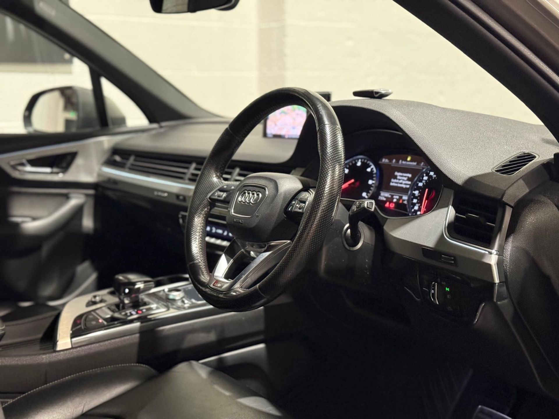 **(ONLY 102K MILEAGE)** 2016 AUDI Q7 3.0 TDI V6 S LINE TIPTRONIC >>--NO VAT ON HAMMER--<< - Image 20 of 48