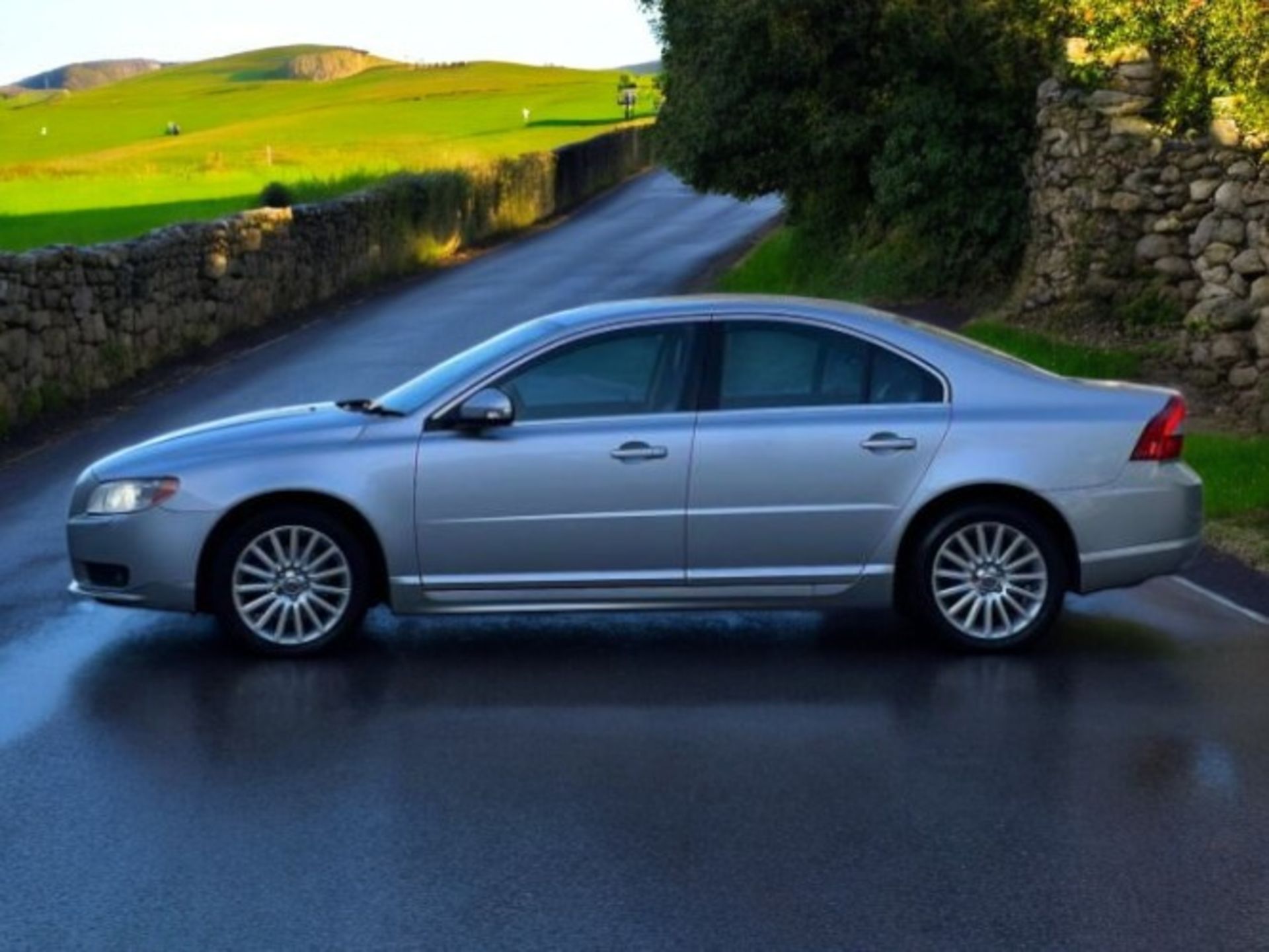 VOLVO S80 2.4 D5 SE LUX GEARTRONIC 4DR – 2008>>--NO VAT ON HAMMER--<< - Image 2 of 37