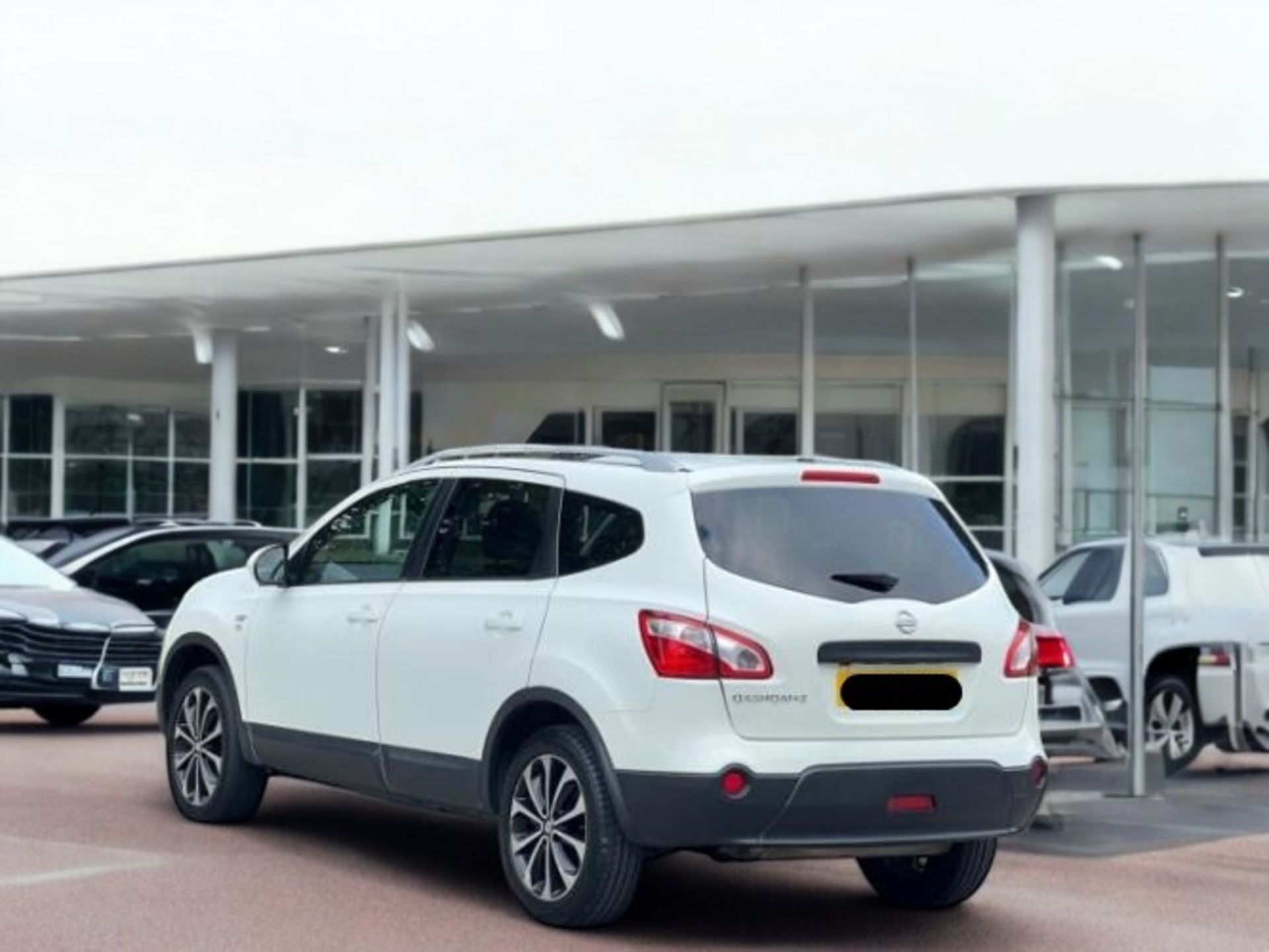 2012 NISSAN QASHQAI+2 1.6 N-TEC+ 2WD>>--NO VAT ON HAMMER--<< - Image 11 of 39