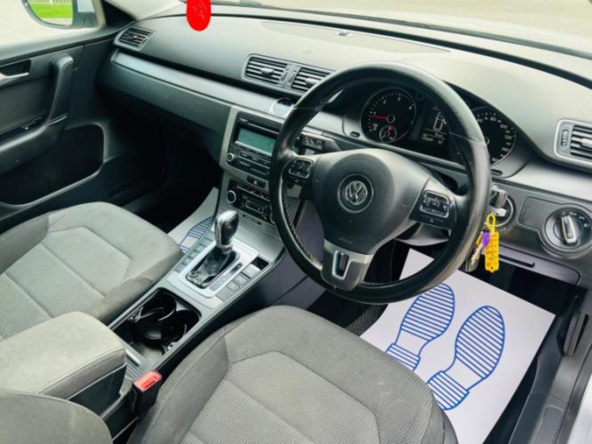 2011 VOLKSWAGEN PASSAT 2.0 TDI BLUEMOTION TECH SE DSG (S/S) 5DR ESTATE>>--NO VAT ON HAMMER--<< - Image 32 of 42