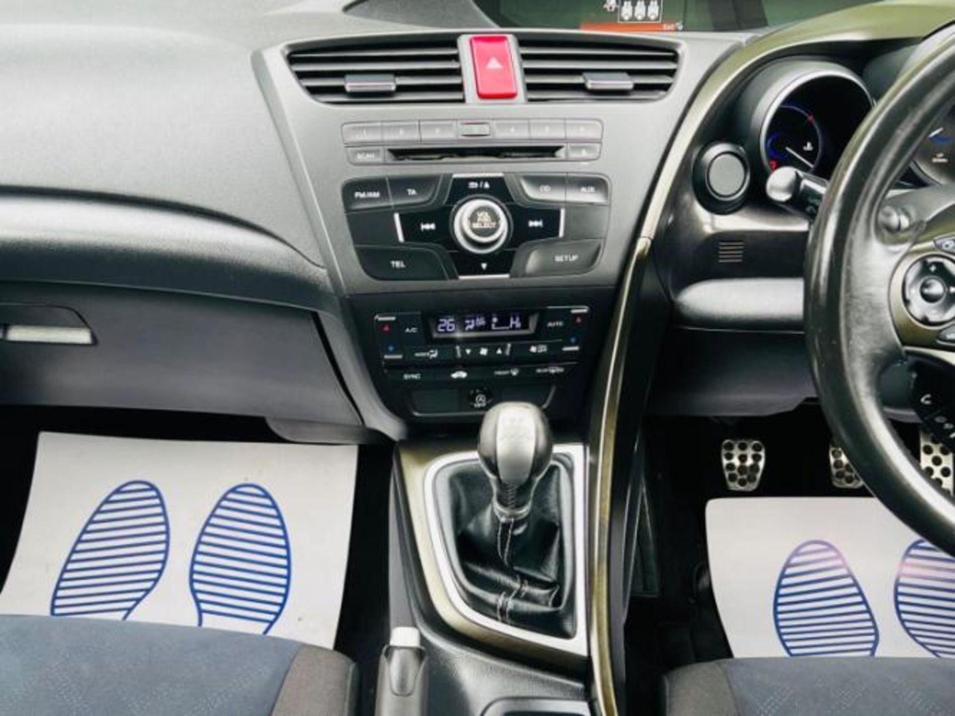 *(ONLY 106K MILEAGE)*2013 HONDA CIVIC 1.6 I-DTEC ES (S/S) 5-DOOR HATCHBACK >-NO VAT ON HAMMER-< - Image 17 of 42