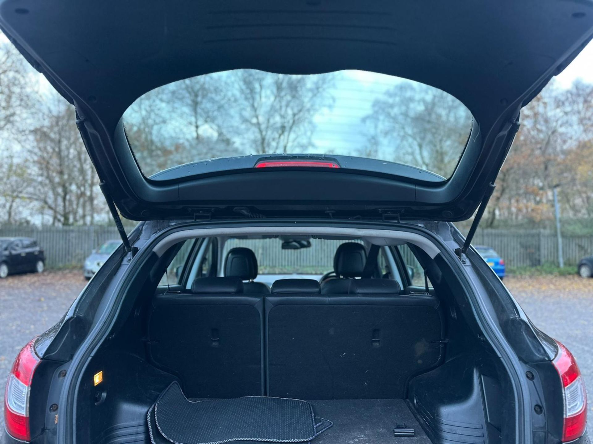 2014 HYUNDAI IX35 SE CRDI >>--NO VAT ON HAMMER--<< - Image 14 of 16