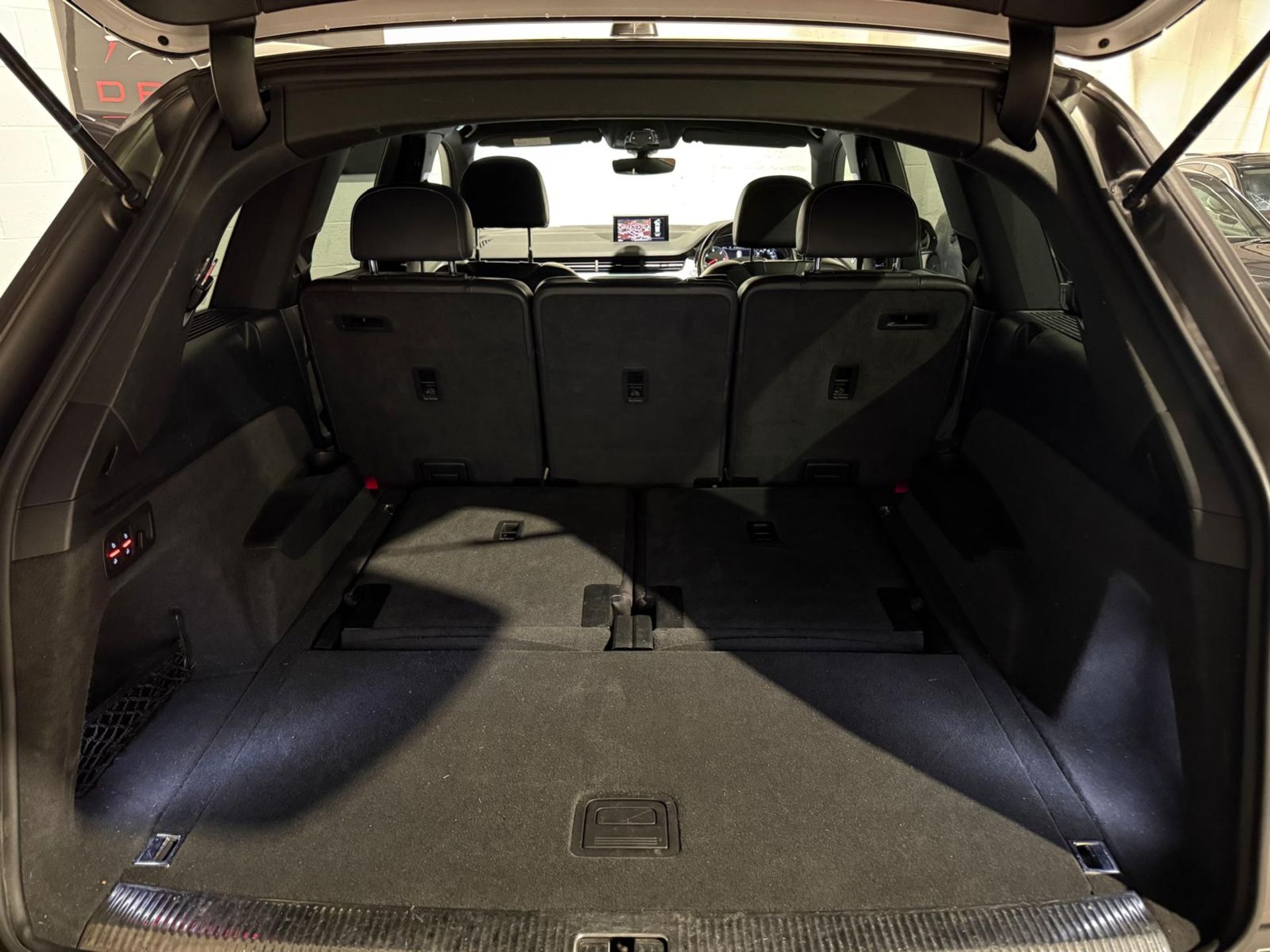 **(ONLY 102K MILEAGE)** 2016 AUDI Q7 3.0 TDI V6 S LINE TIPTRONIC >>--NO VAT ON HAMMER--<< - Image 16 of 48