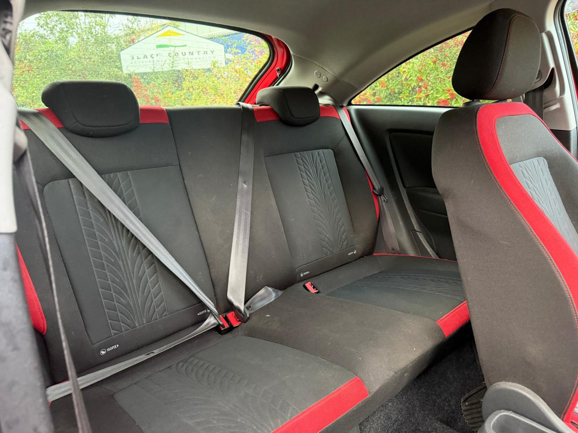 2014 (64) VAUXHALL CORSA 1.4 16V SRI >>--NO VAT ON HAMMER--<< - Image 12 of 32