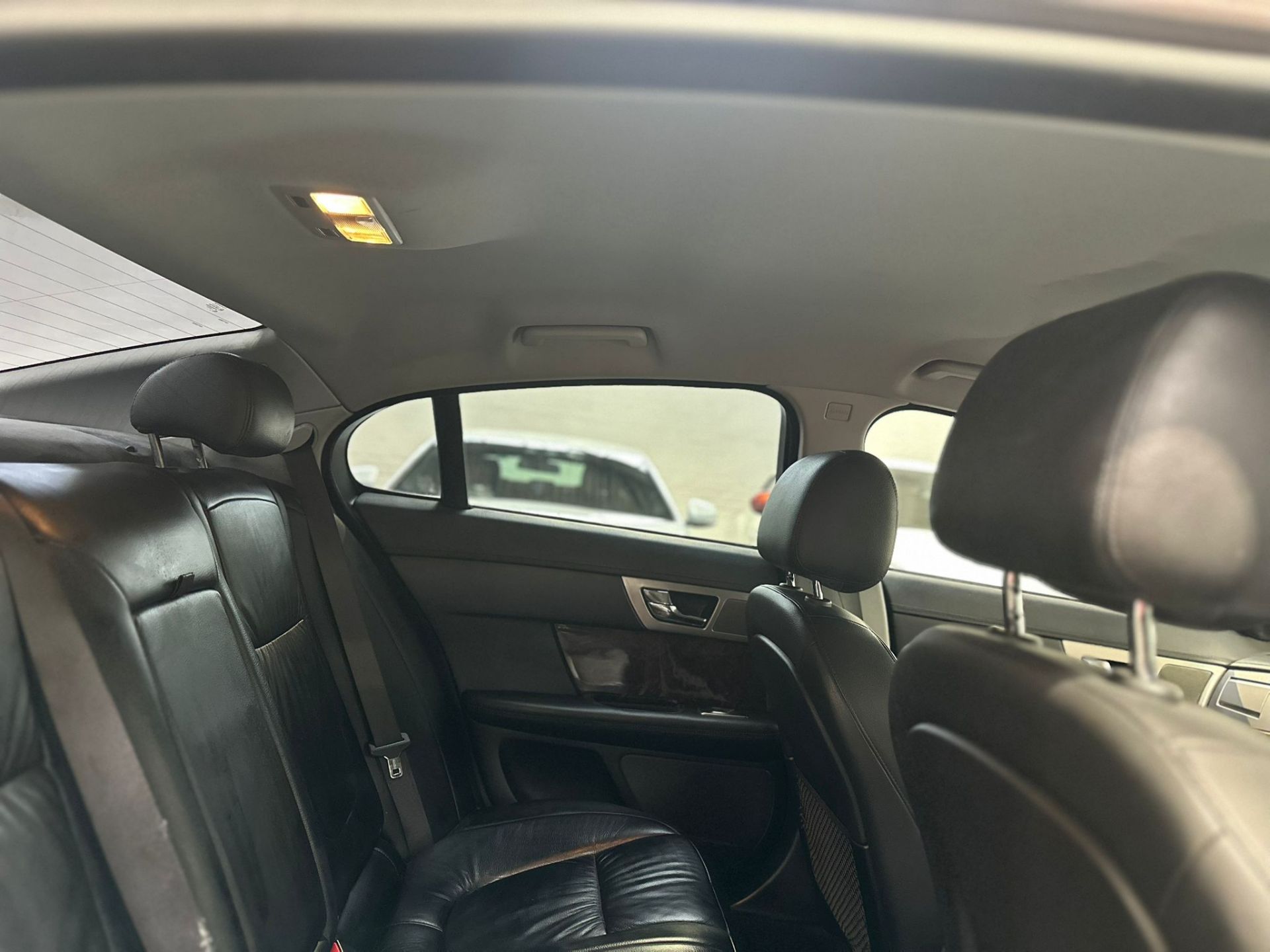 2008 JAGUAR XF LUXURY D V6 2.7 AUTO – FULL SERVICE HISTORY, 2 KEYS, >>--NO VAT ON HAMMER--<< - Image 15 of 36