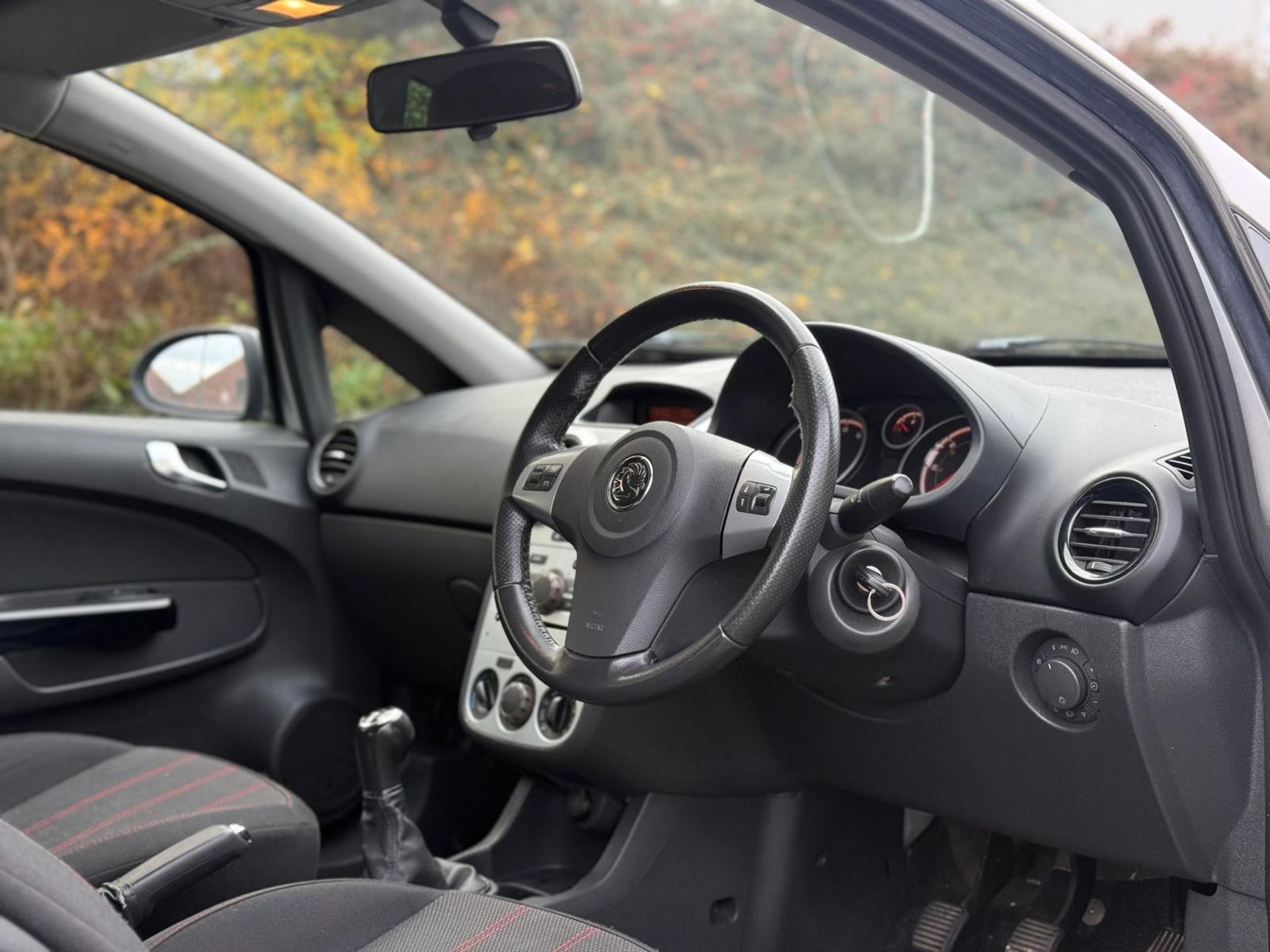 2009 VAUXHALL CORSA SXI >>--NO VAT ON HAMMER--<< - Image 12 of 24