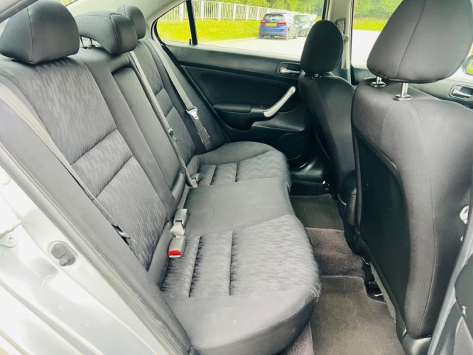 2005 HONDA ACCORD 2.0 I-VTEC SE AUTOMATIC – SALOON>>--NO VAT ON HAMMER--<< - Image 24 of 33