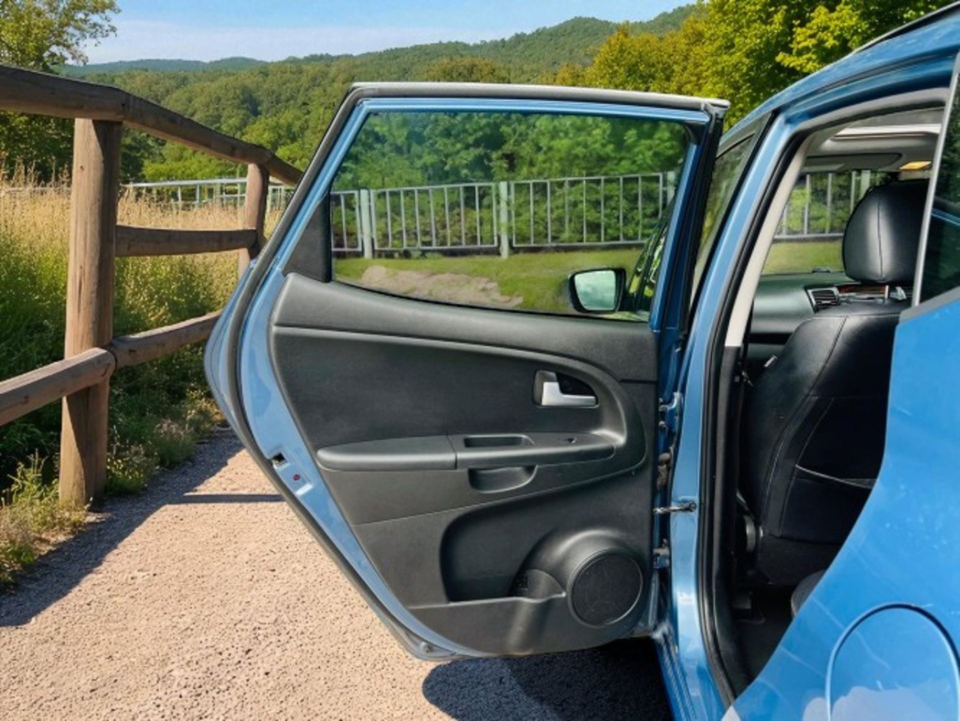 *(ONLY 93K MILEAGE)*2013 KIA VENGA 1.6 CRDI ECODYNAMICS 3 (S/S) 5DR–5-SEATER>-NO VAT ON HAMMER-< - Image 11 of 40